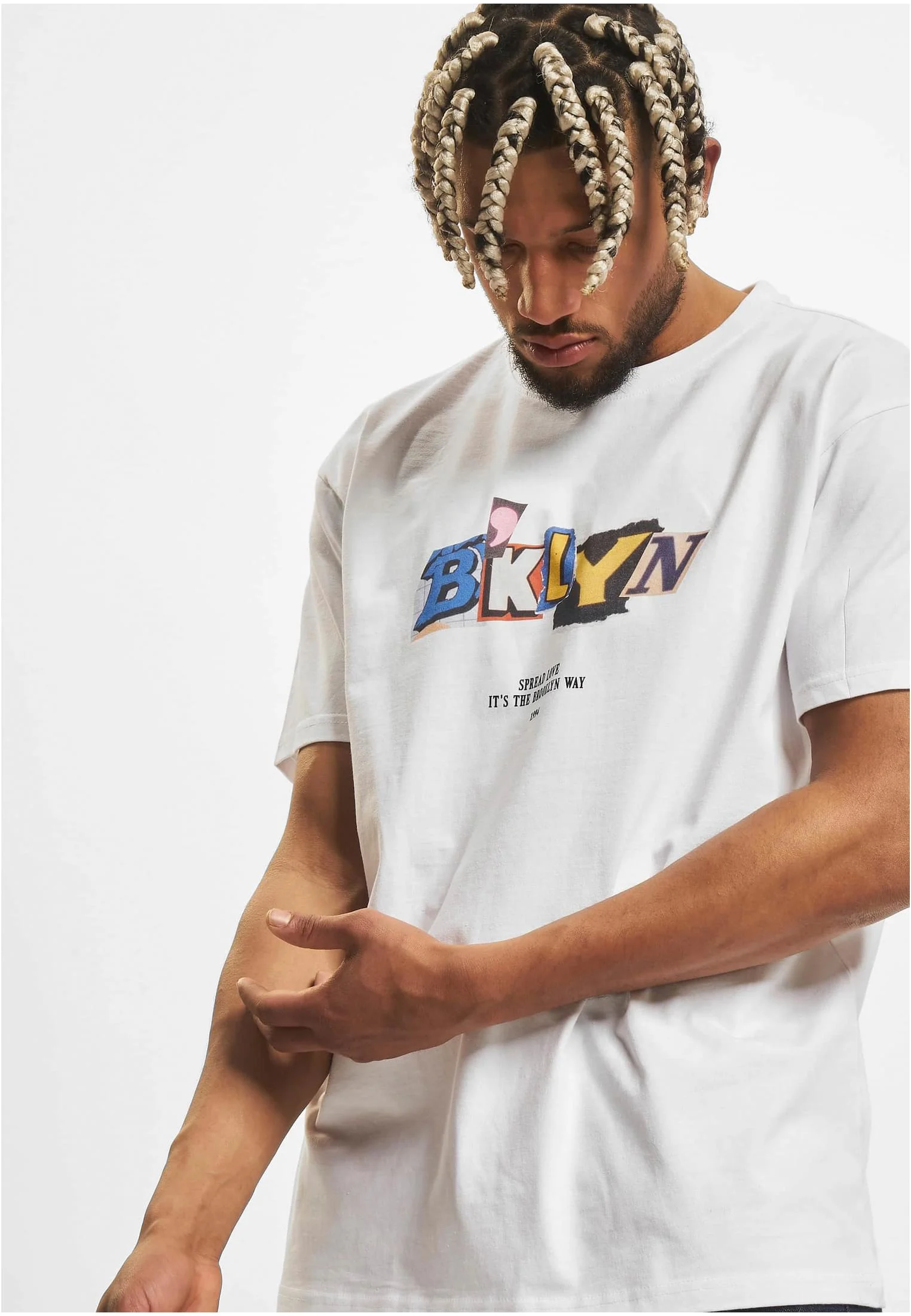 skwm-tb-MT2090_Mw1-00220_74a0fdc9-b337-4d9b-97b3-77ea94547895 BRKLYN Oversize Tee
