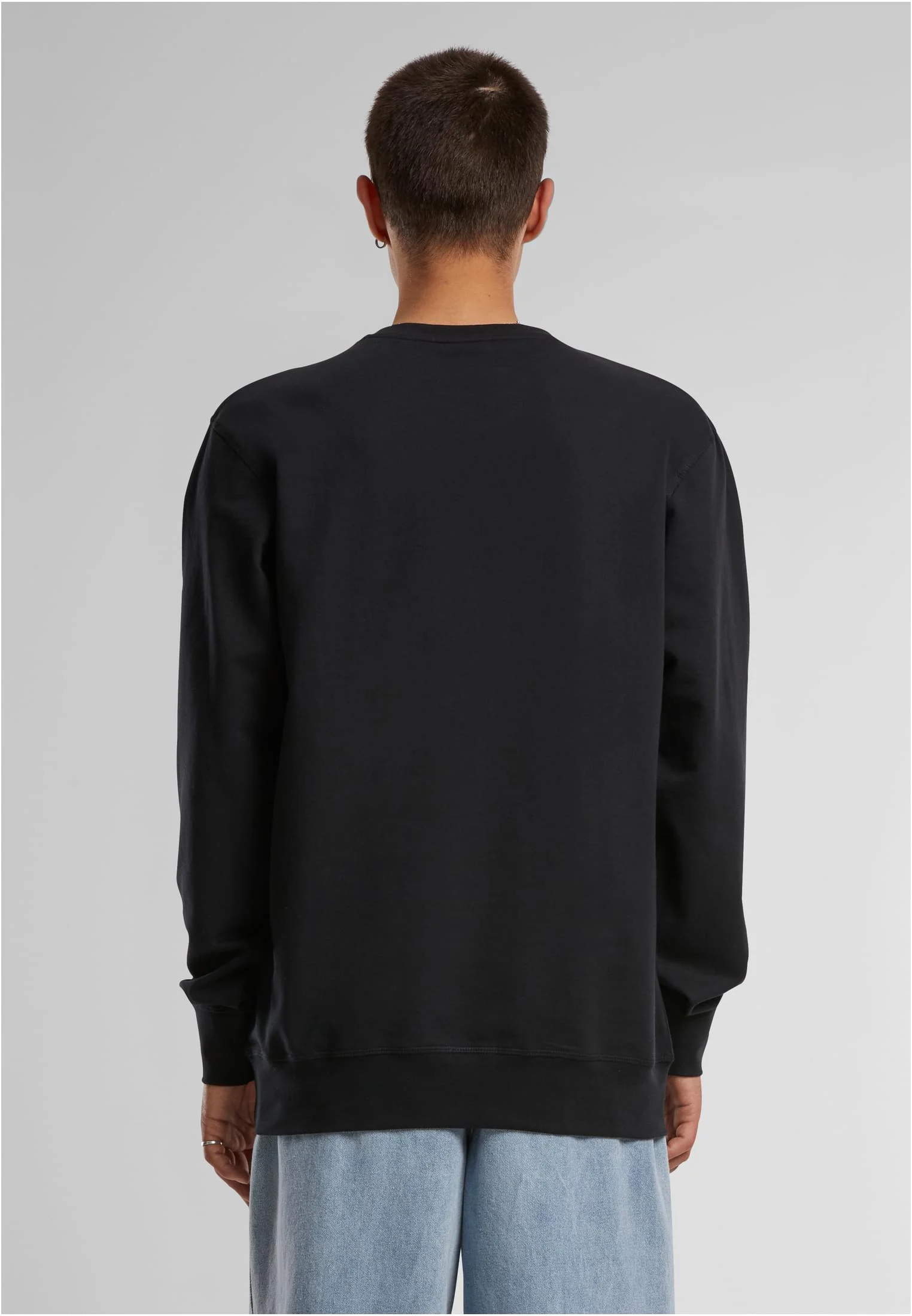 skwm-tb-MT2574_Mw2-00007 Feel the Heat Crewneck