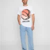 Ball Tee