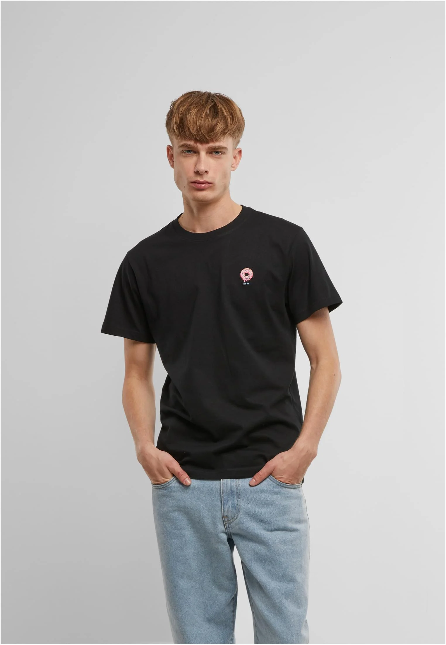 skwm-tb-MT2714_Mw1-00007_b85d3b52-8b7c-4db7-866b-46922e281368 Donut Tee EMB
