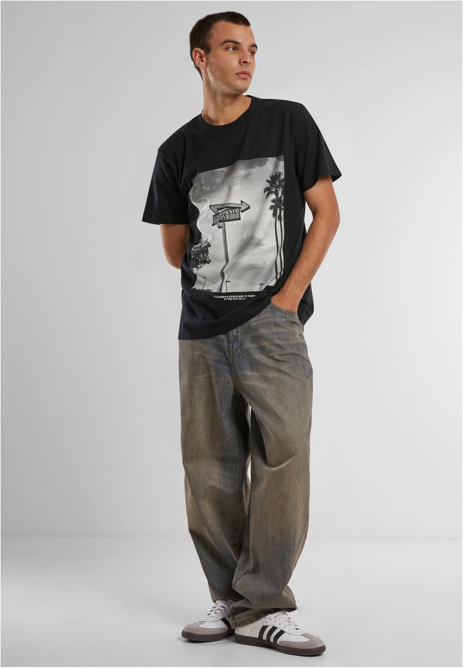 skwm-tb-MT2722_Mw12-00007 California Love Tee