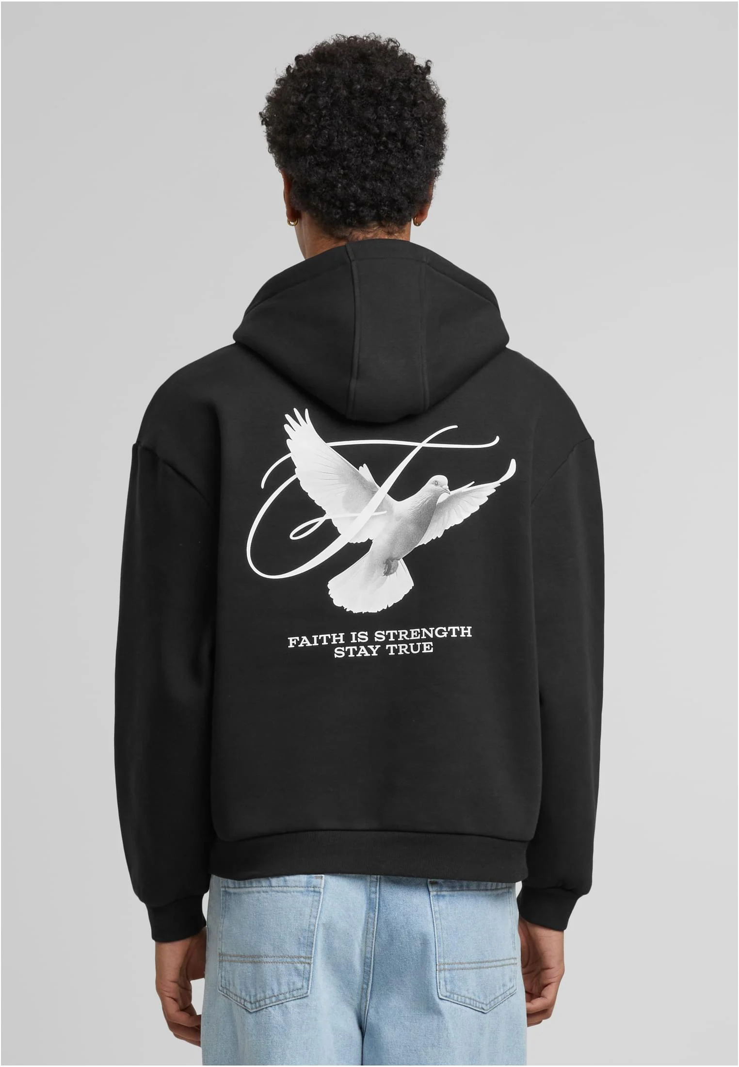 skwm-tb-MT3401_Mw2-00007 Faith Is Strength Fluffy Hoody