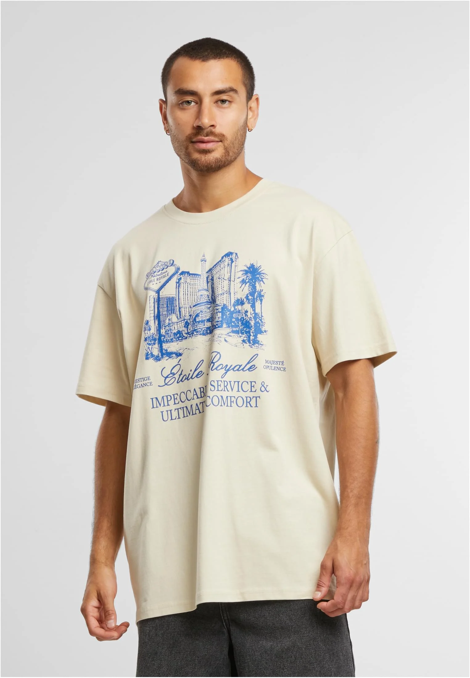 skwm-tb-MT3462_Mw1-00208_7c950ca9-20b7-4c8f-84d6-54d42130c95a Etoile Royale Oversize Tee