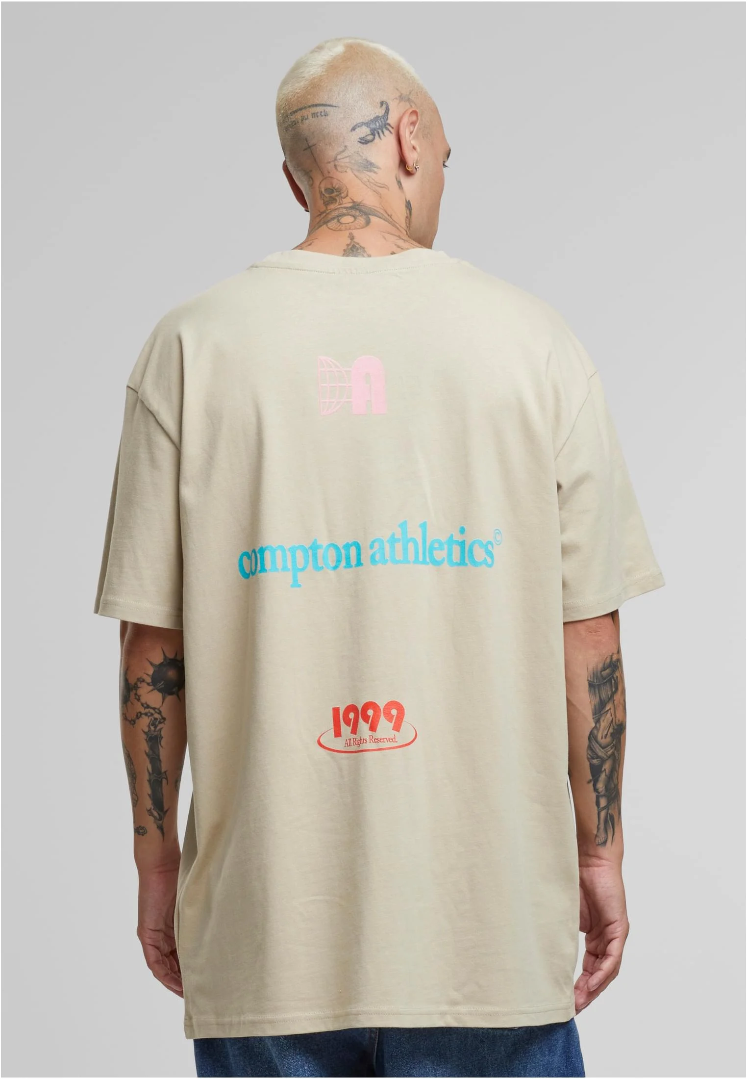skwm-tb-MT3526_Mw2-00208 Compton Athletic Club Oversize Tee