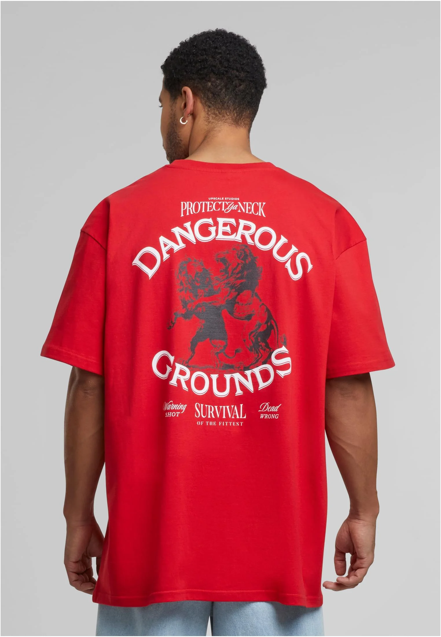 skwm-tb-MT3607_Mw2-00491_18fb17e5-d09d-4d58-a132-d487cca6023f Dangerous Grounds Oversize Tee
