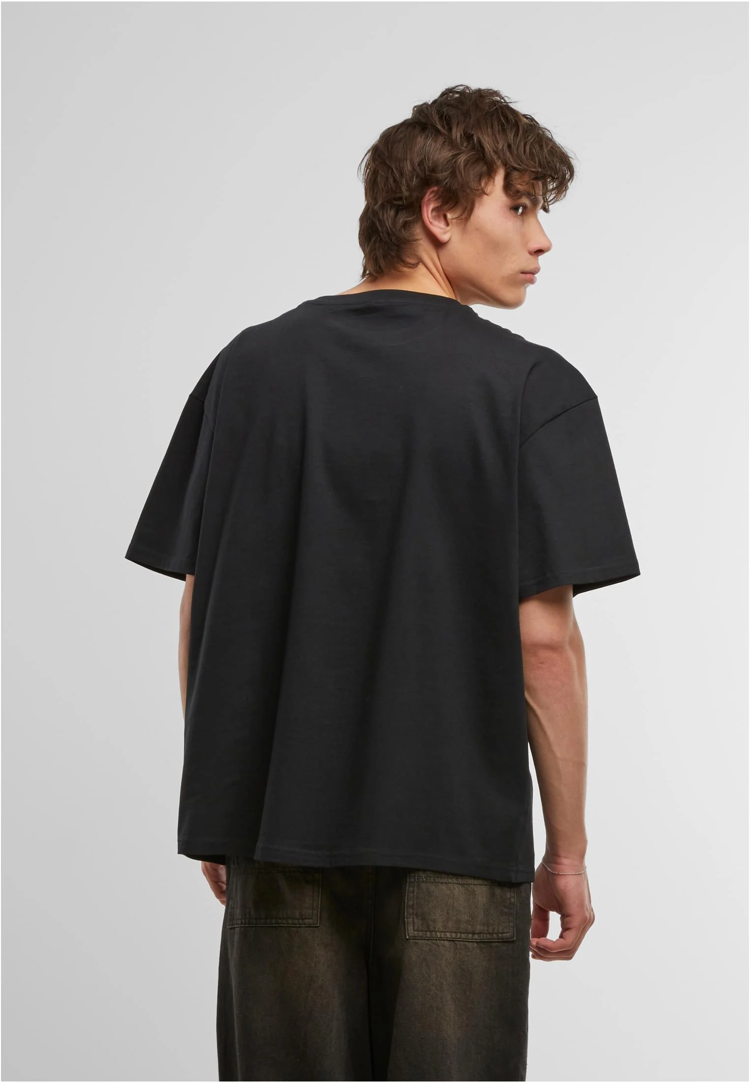 skwm-tb-MT3858_Mw2-00007 Honor The Light Oversize Tee