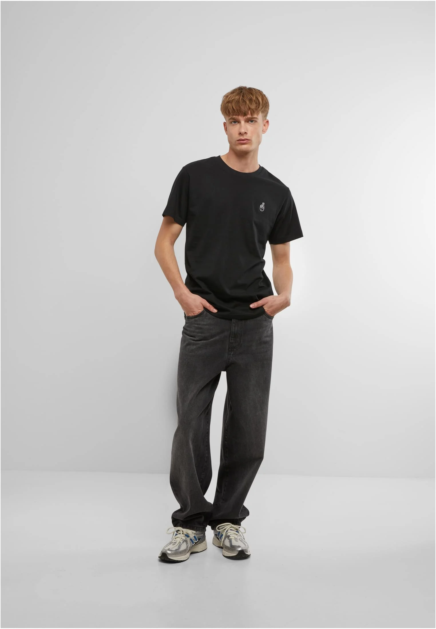skwm-tb-MT3937_Mw12-00007 Crossed Fingers Handsign EMB Tee