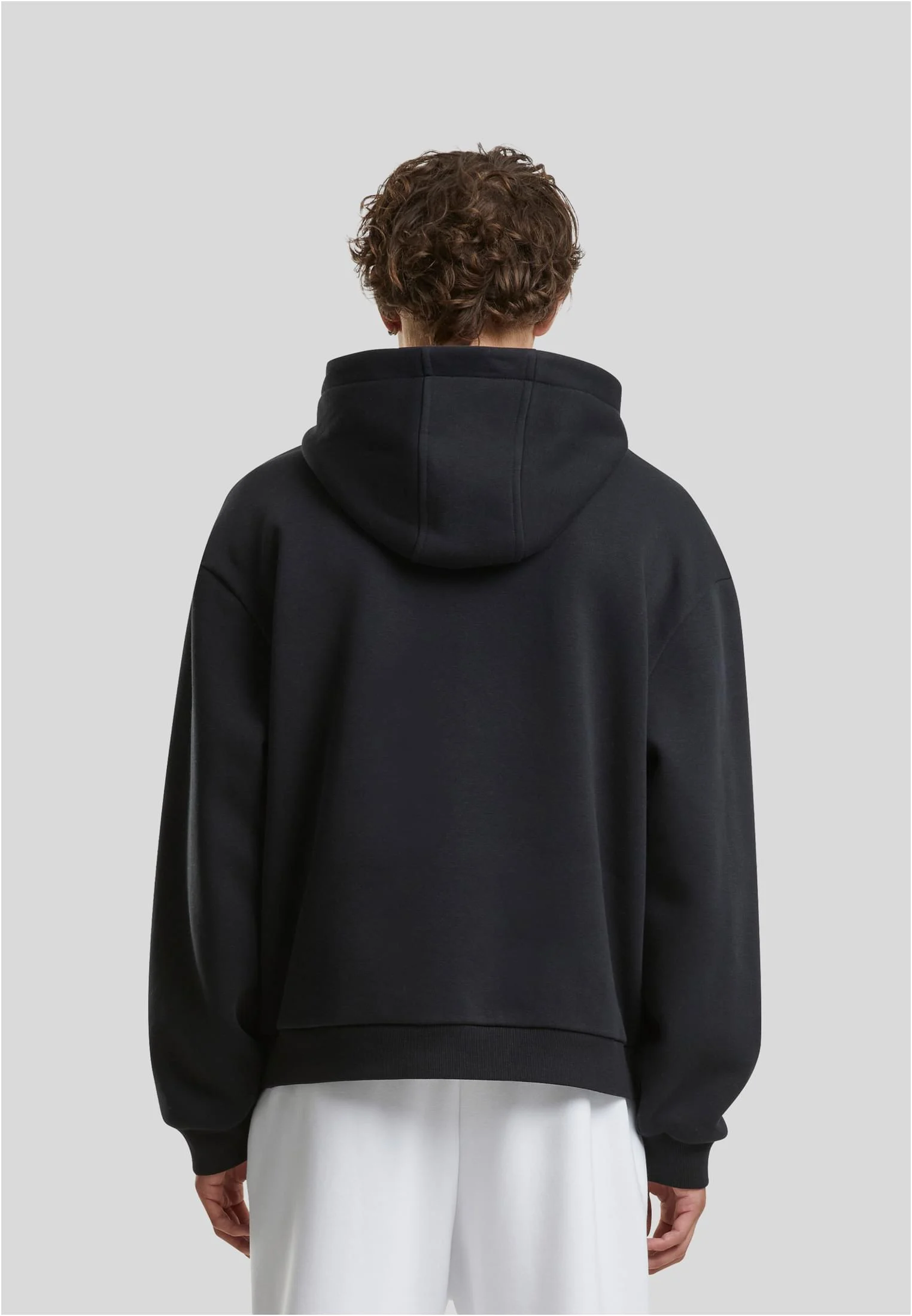 skwm-tb-MT4222_Mw2-00007 Bronx Bear EMV Fluffy Hoody