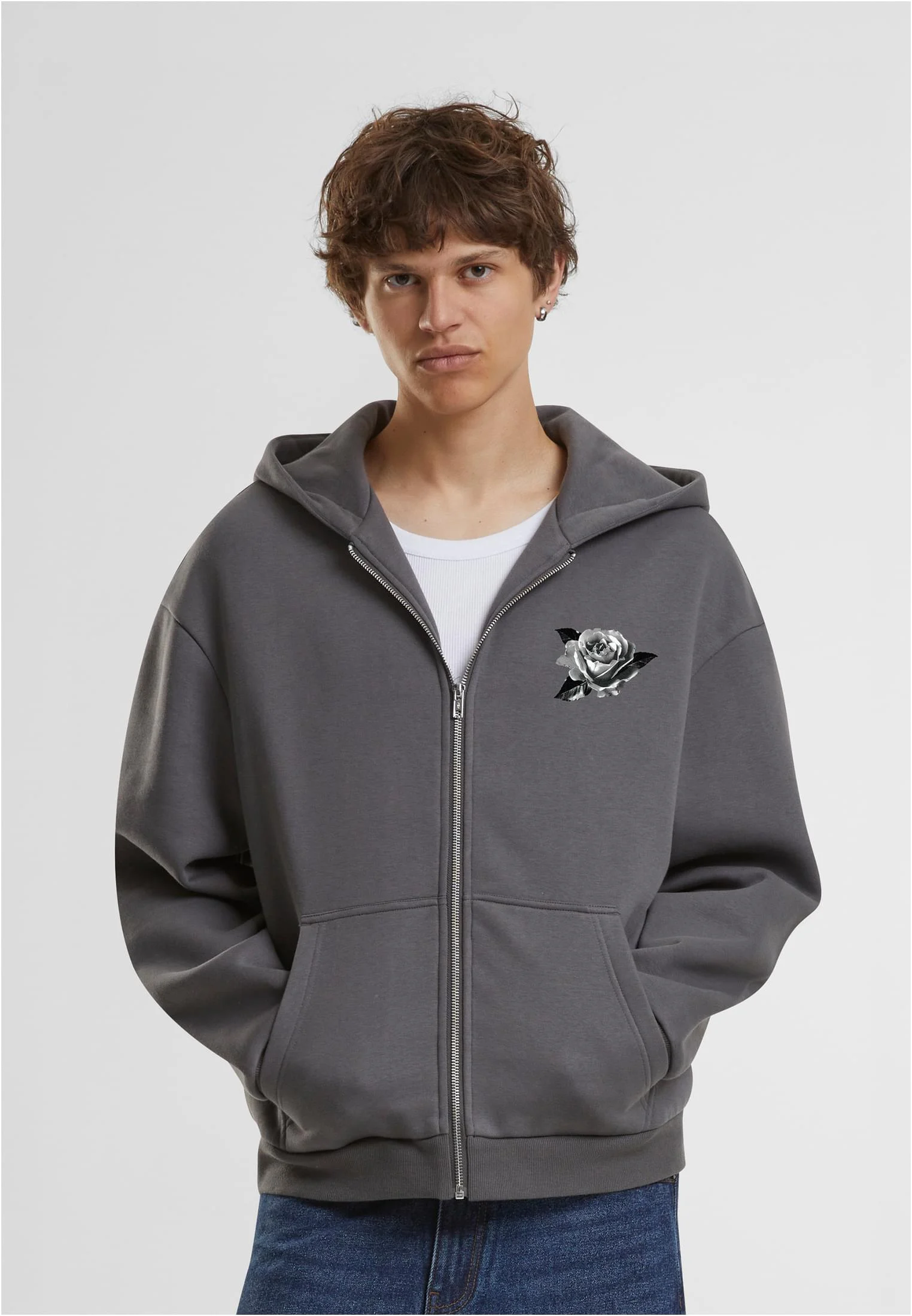 skwm-tb-MT4255_Mw1-03516_b421eb08-2724-4ccf-aeb4-e8c6416ece8f Cross Rosary Fluffy Zip Hoody