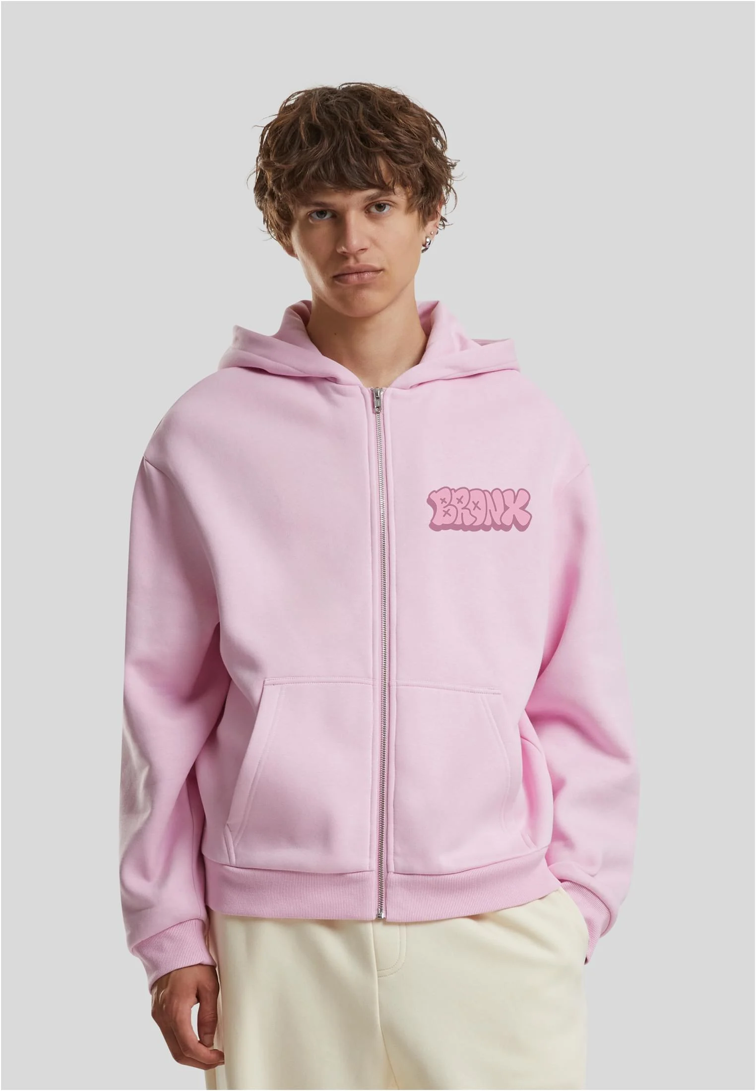 skwm-tb-MT4350_Mw1-12155_d6190dd6-d4cd-4cf3-8207-316b5dbce98a Bronx Bear Star Fluffy Zip Hoody
