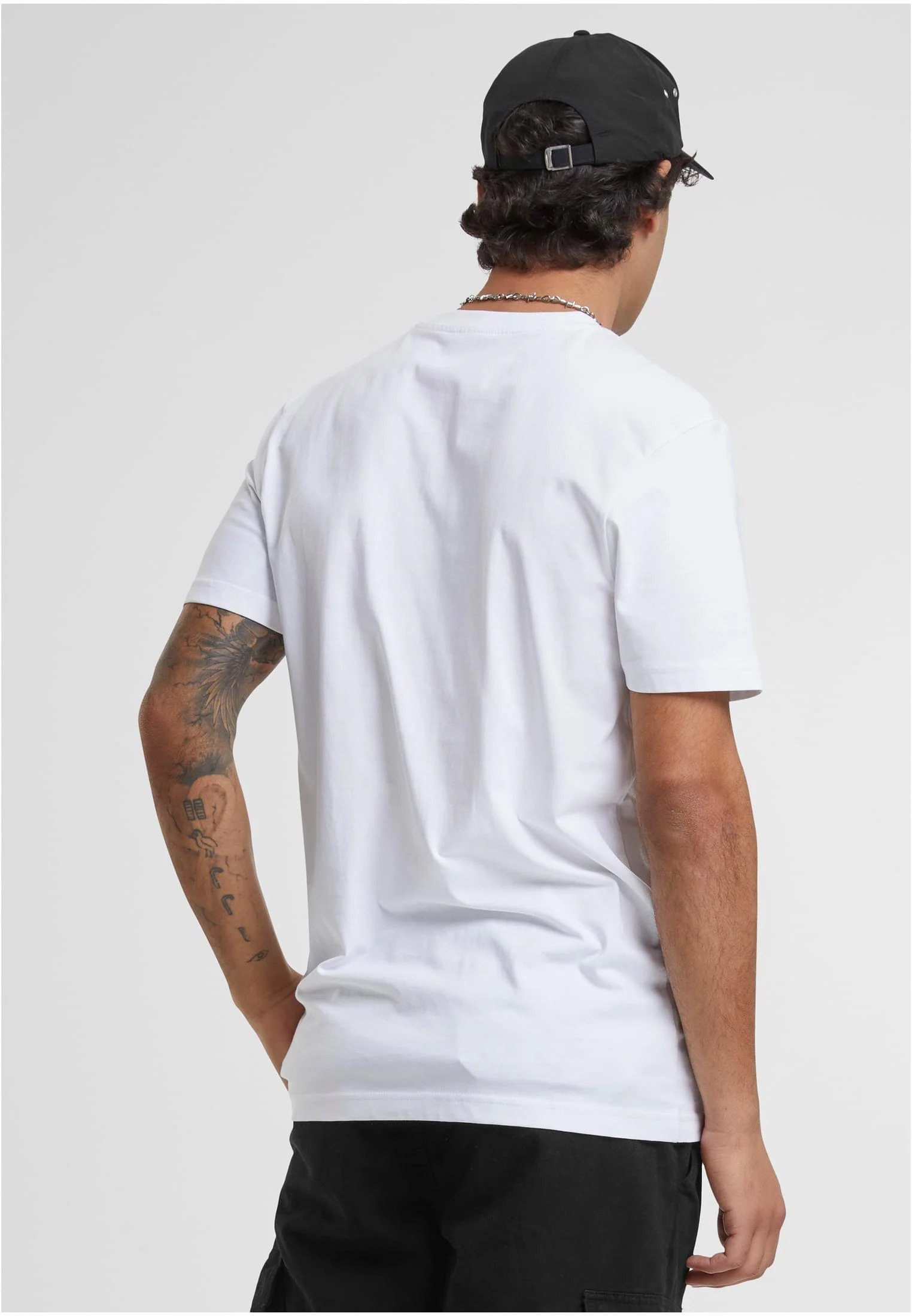 skwm-tb-PP2684C_Mw2-02258 Basic Tee 6-Pack
