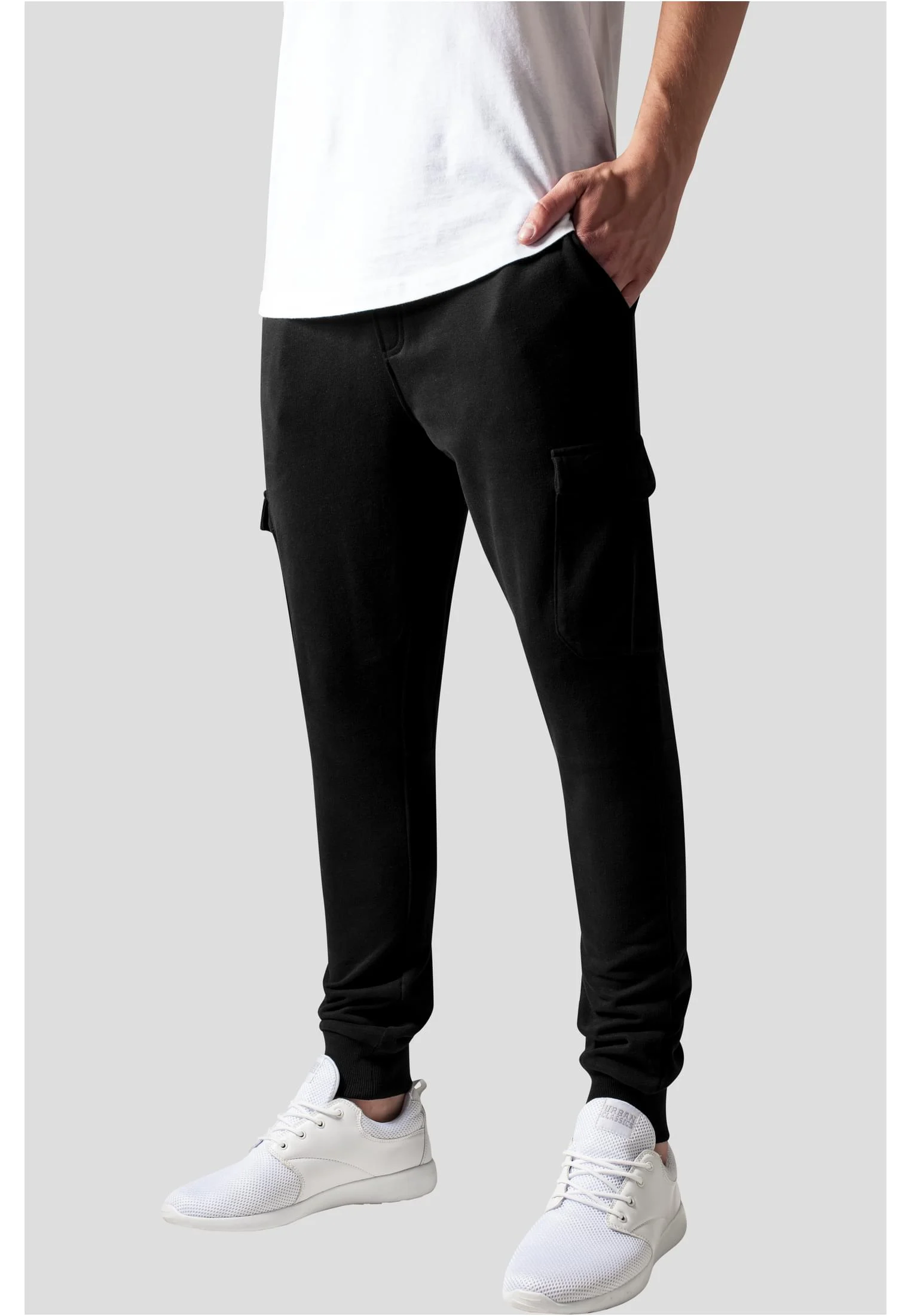 skwm-tb-TB1395_Mw1-00007_4b521c5e-d473-4188-a970-7fee8178f53a Fitted Cargo Sweatpants