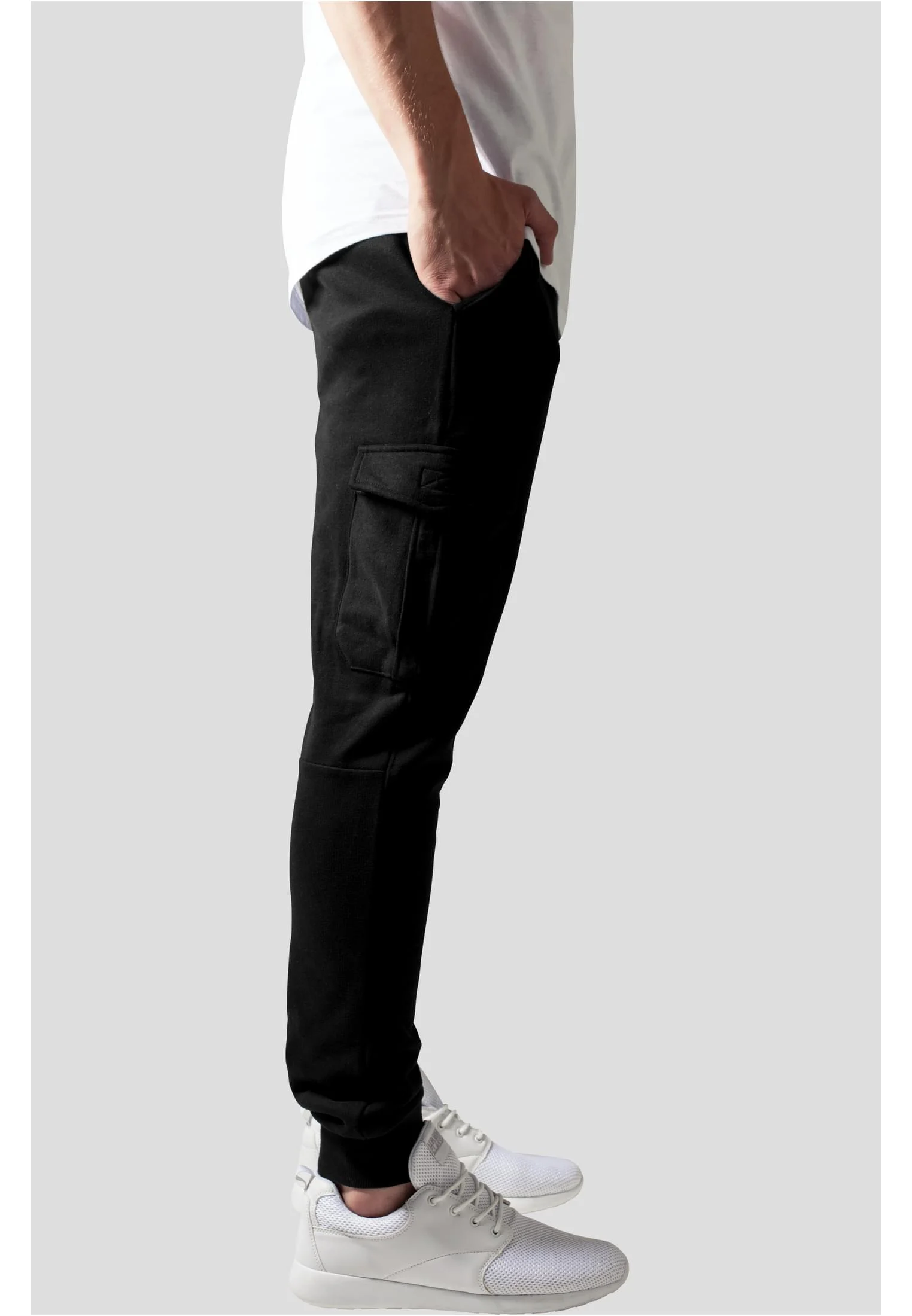 skwm-tb-TB1395_Mw5-00007_c4d981c7-fc16-46f8-bca7-a1cdeb83fbdc Fitted Cargo Sweatpants