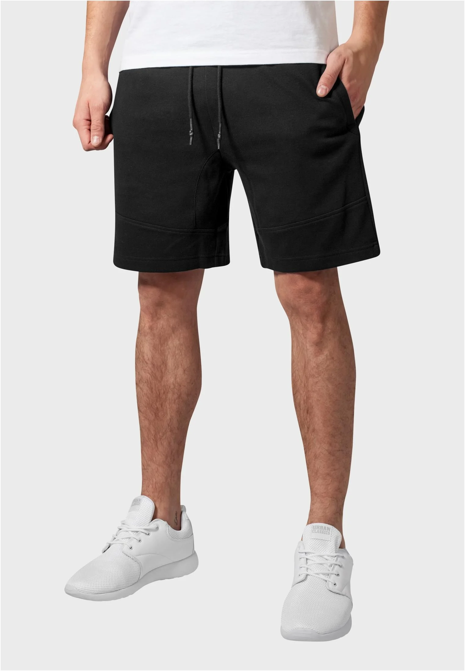 skwm-tb-TB1586_Mw1-00007_92a12068-813f-4388-87e6-23d1377f9e2e Interlock Sweatshorts