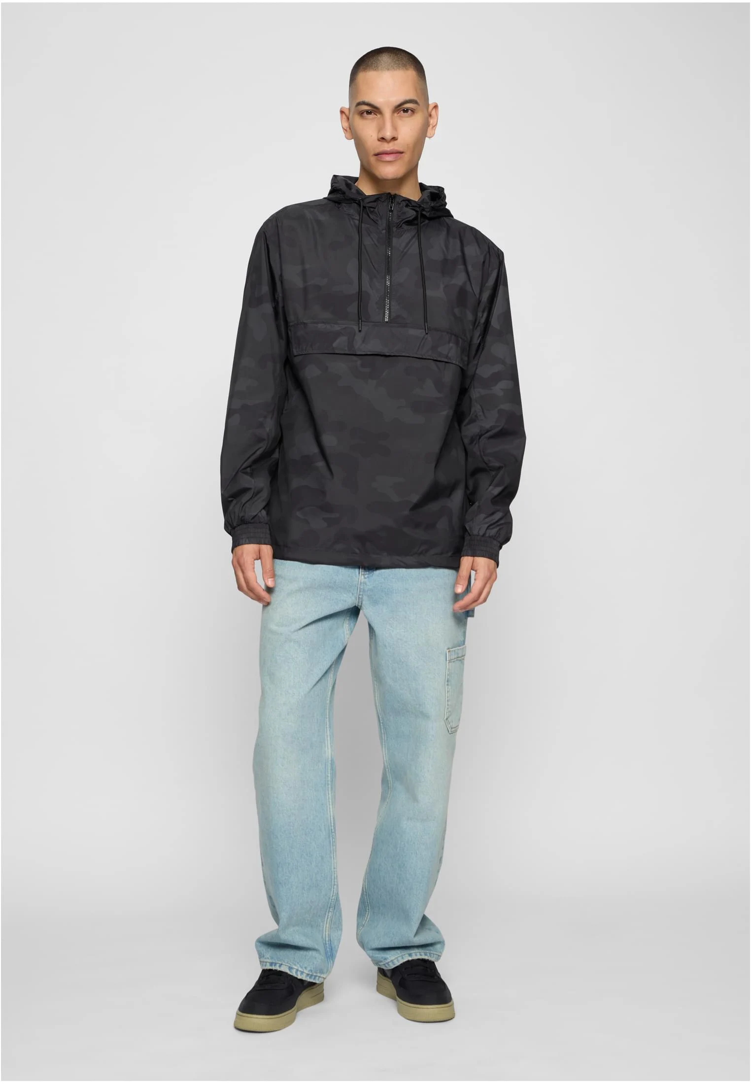 skwm-tb-TB1623_Mw12-00707_b075b5d9-4300-4fa5-8590-f4a2dbd34752 Camo Pull Over Windbreaker