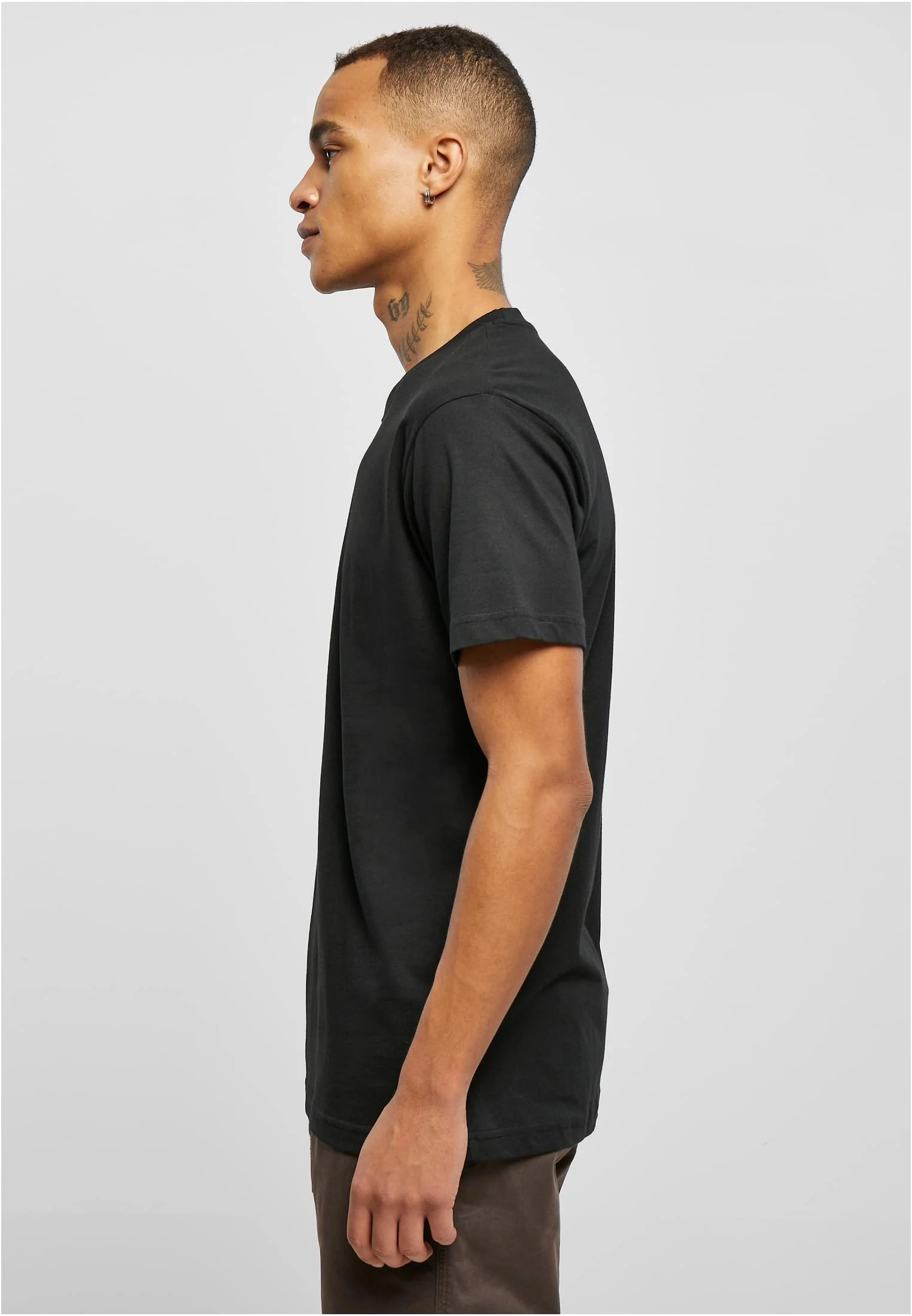 skwm-tb-TB168_Mw4-00007_13e9f44d-446c-4d98-a073-3ccbb804445f Basic Tee