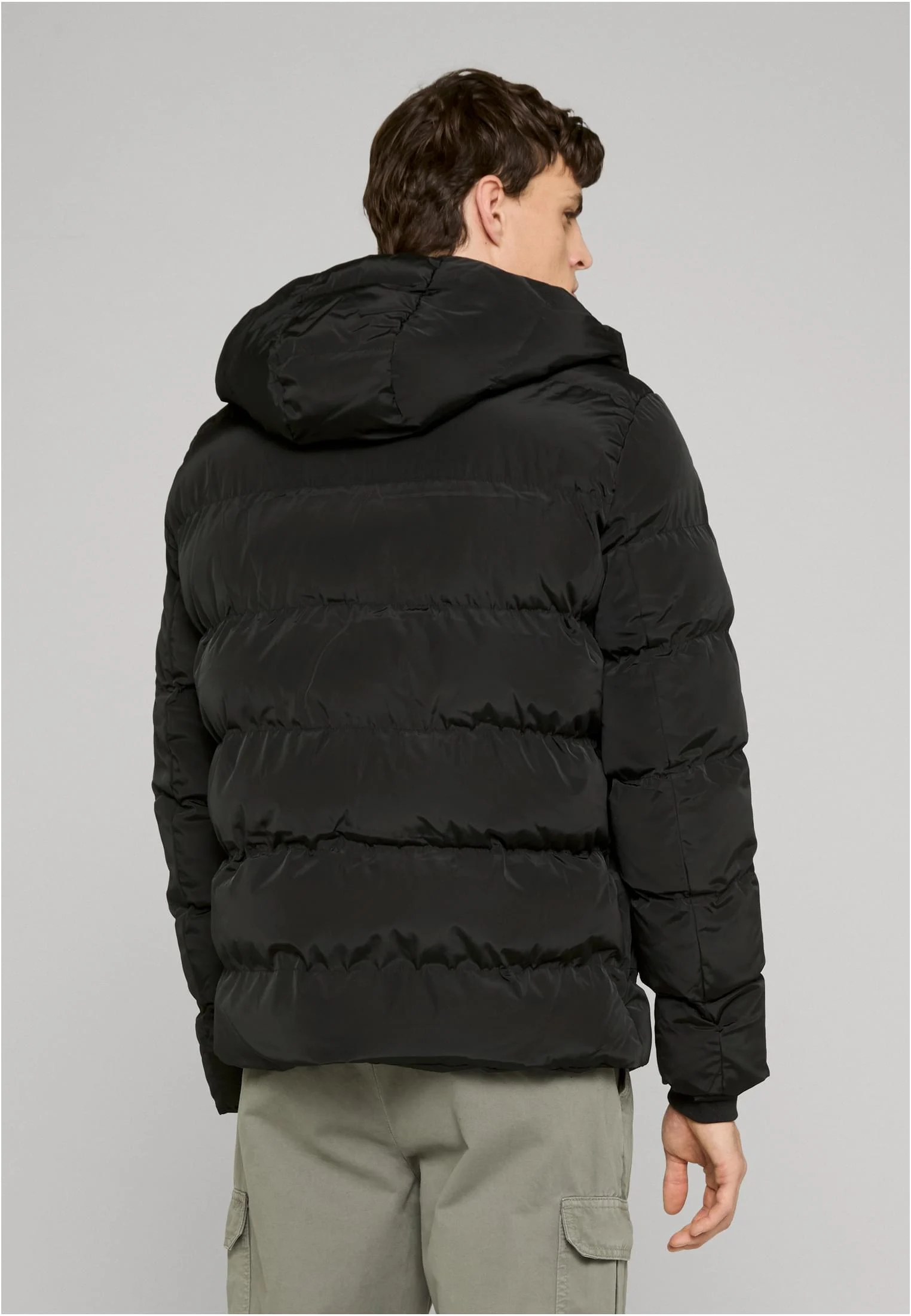 skwm-tb-TB1807_Mw2-00007_43852b0f-0c6f-4e53-9c3b-bd305e6b6ca7 Hooded Puffer Jacket
