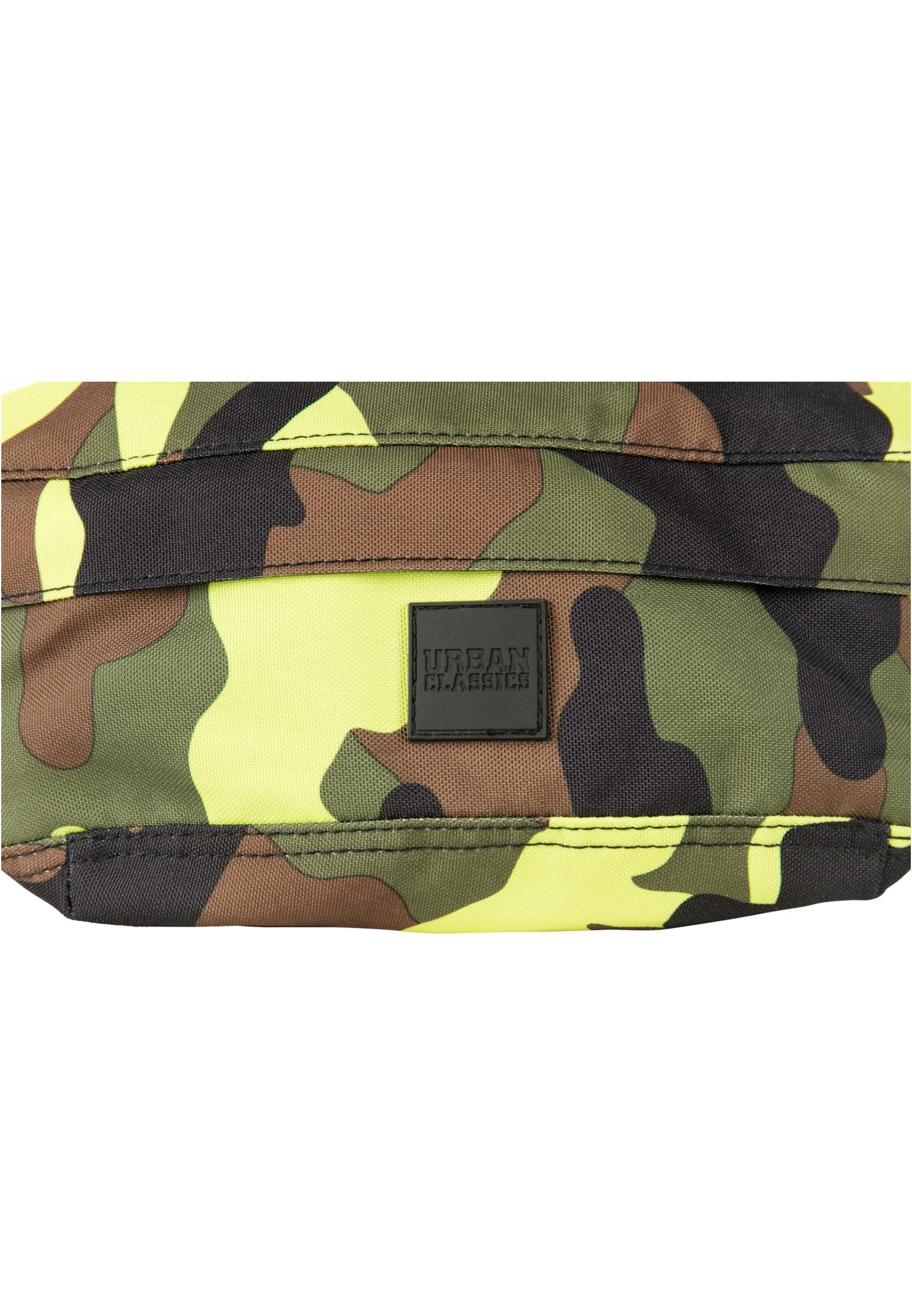 skwm-tb-TB2140_P7-01650_dabd4ebe-f39f-4691-a415-36927dba45bf Camo Shoulder Bag