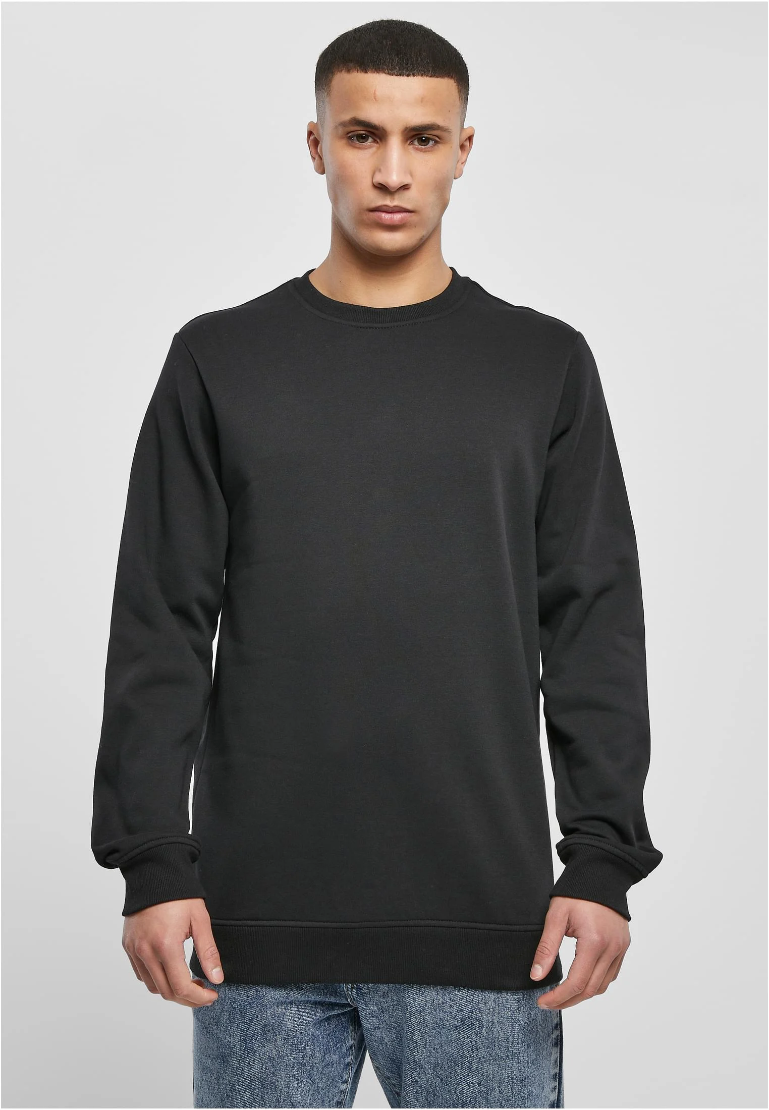 skwm-tb-TB2391_Mw1-00007_895dd034-f052-4bcf-b578-7ba3a00e6e1b Basic Terry Crew
