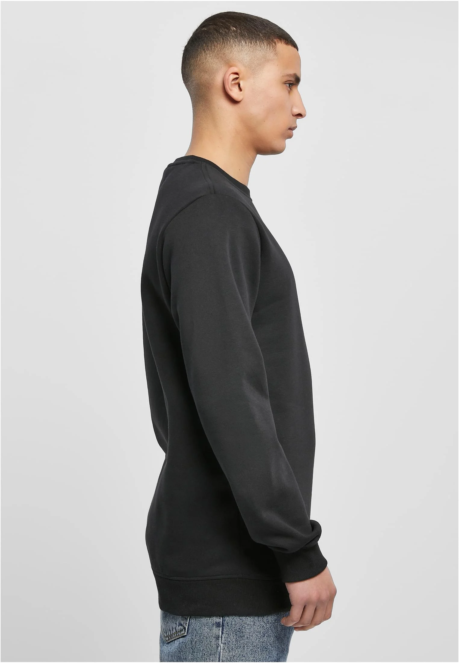 skwm-tb-TB2391_Mw5-00007_979f1a9b-d728-4d3e-9daa-47f2dc8f10a9 Basic Terry Crew