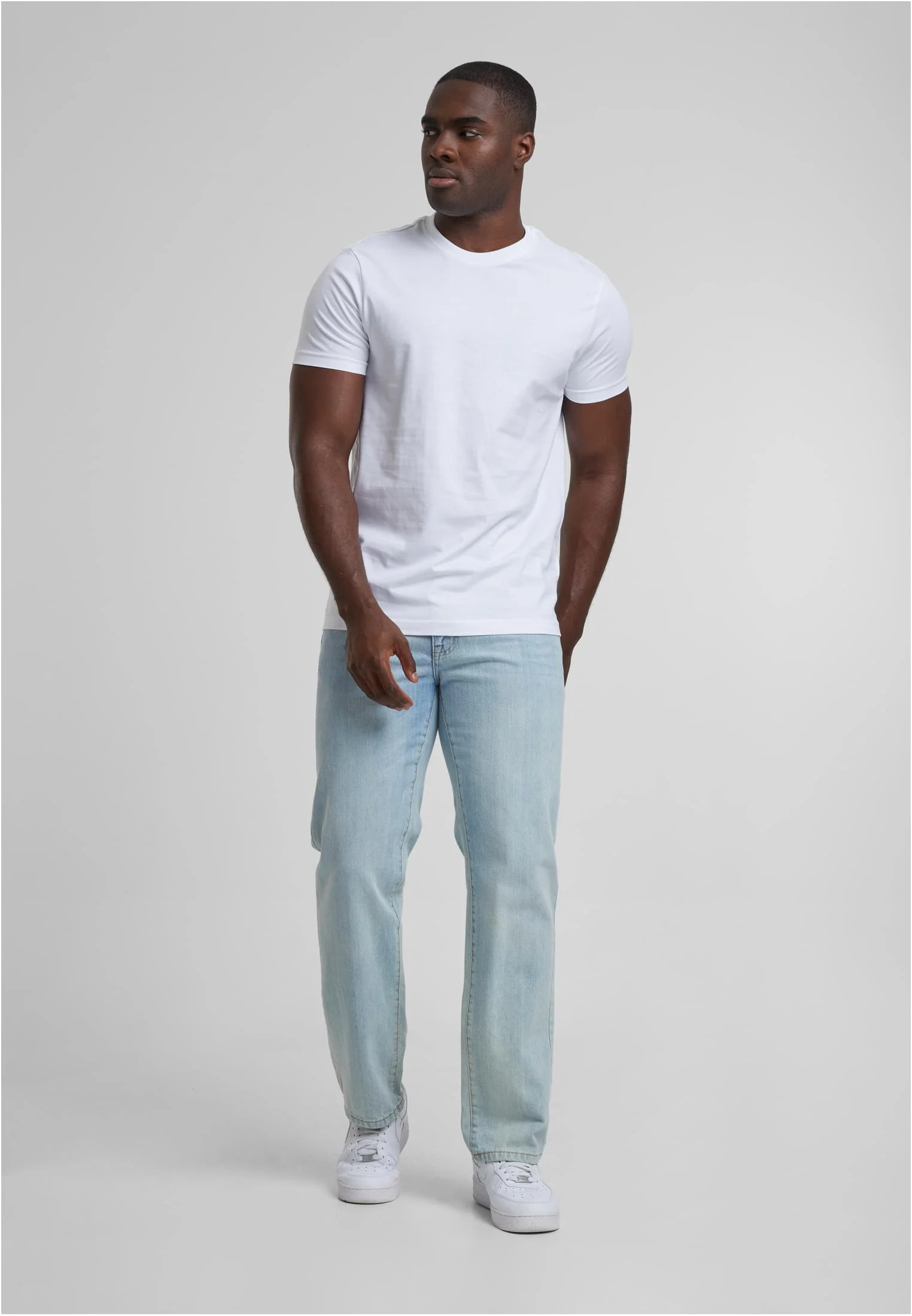 skwm-tb-TB2684B_Mw34-01563 Basic Tee 3-Pack