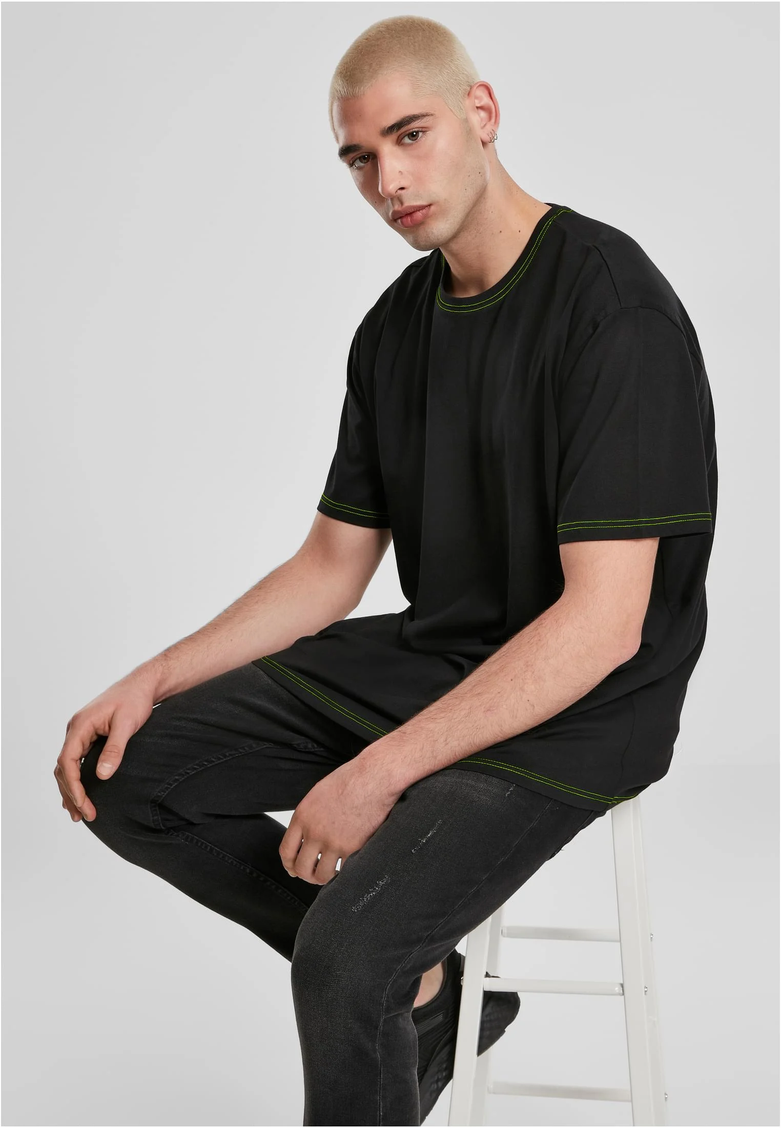 skwm-tb-TB2886_Mw12-02423_59131a8f-662b-42ea-89d5-0e6a98767317 Heavy Oversized Contrast Stitch Tee