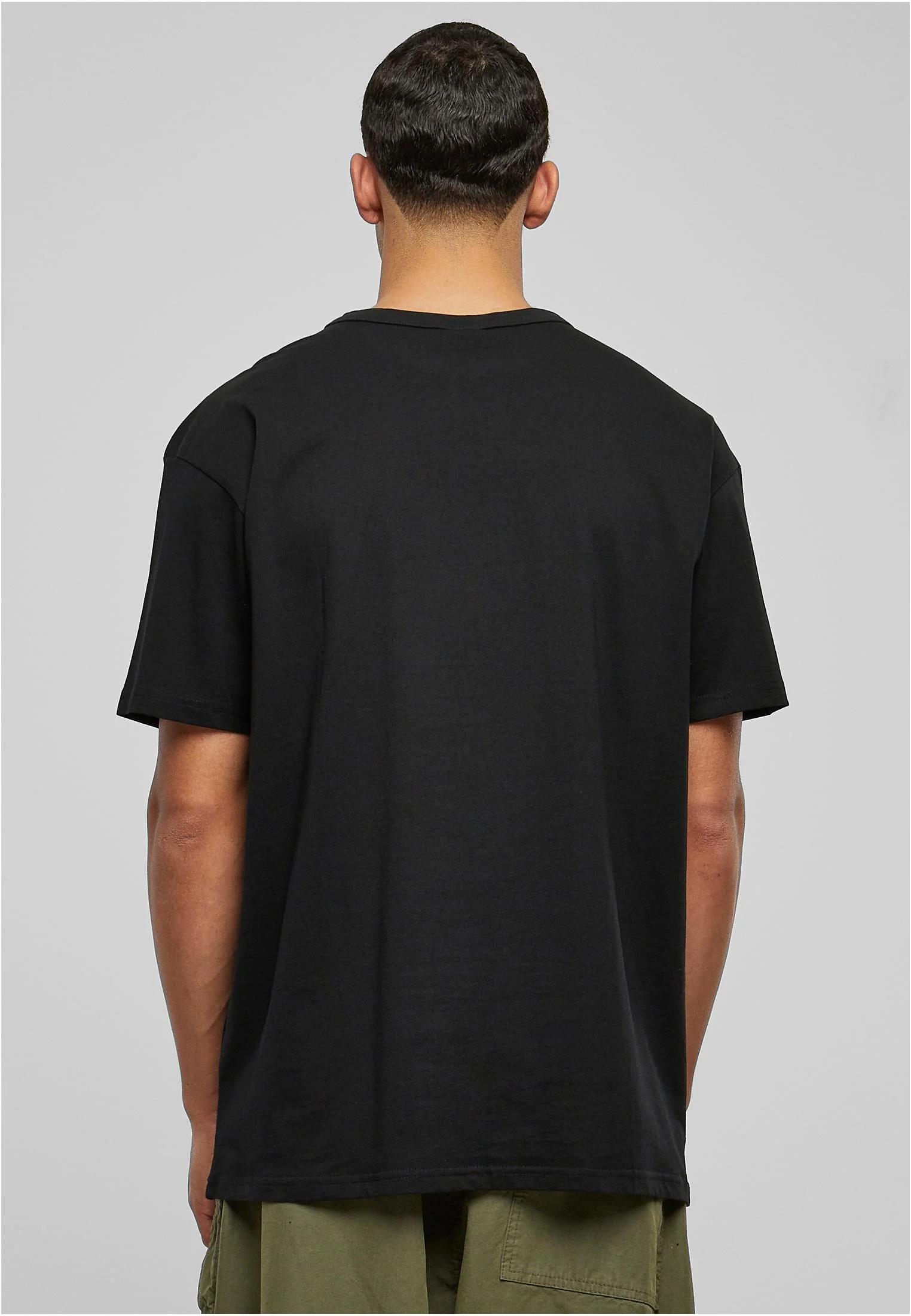 skwm-tb-TB3085_Mw2-00007_692111f5-d7bb-4b17-88c8-cff6c2e99f2b Essentials Basic Tee