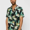 skwm-tb-TB3506_Mw1-02518_2ce127ea-7167-4572-a6ae-66af19245126 Blossoms Resort Shirt