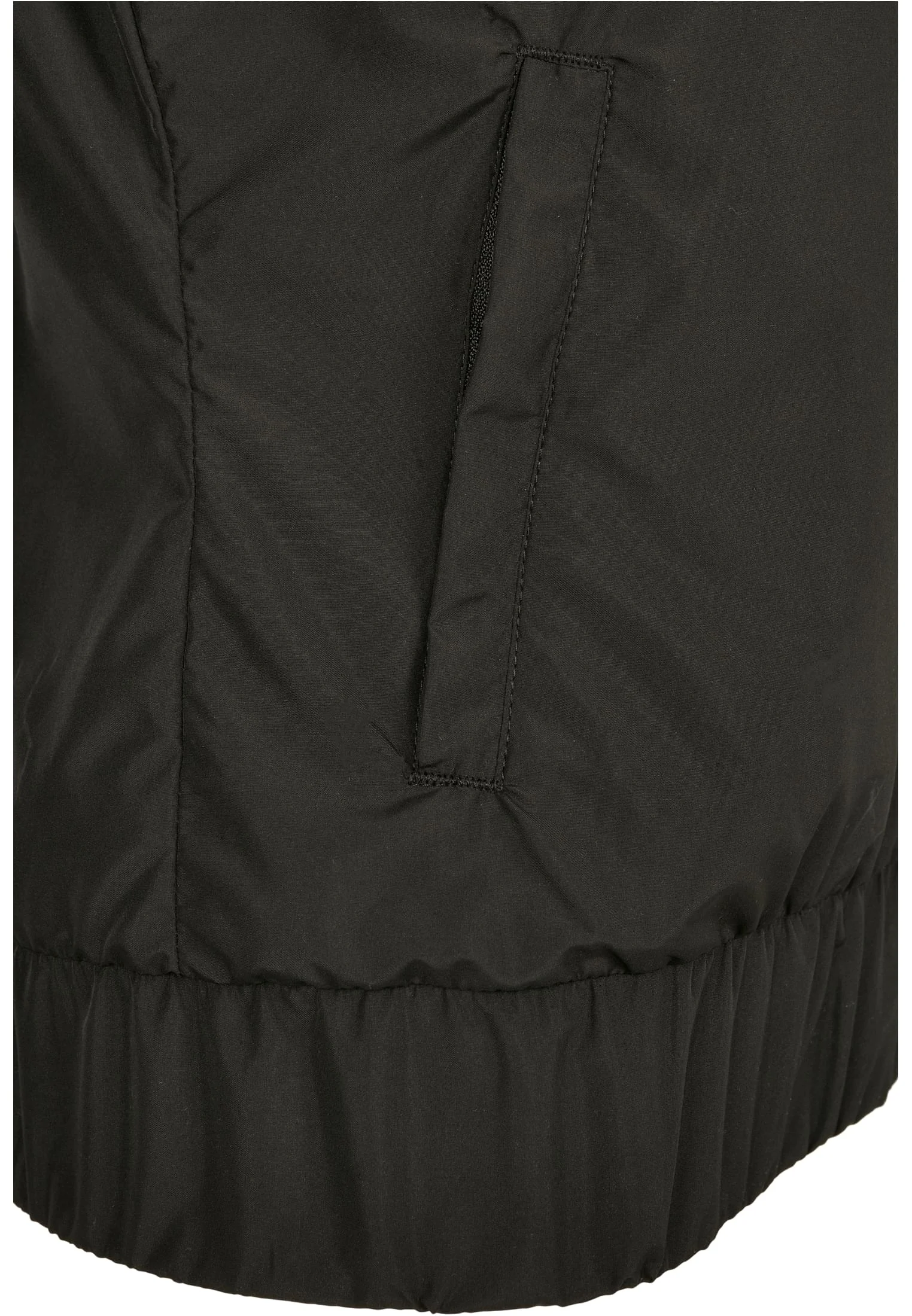 skwm-tb-TB3638_P9-01248_51a9b16e-f081-430b-b52a-5b2ca2270342 Ladies Arrow Windbreaker