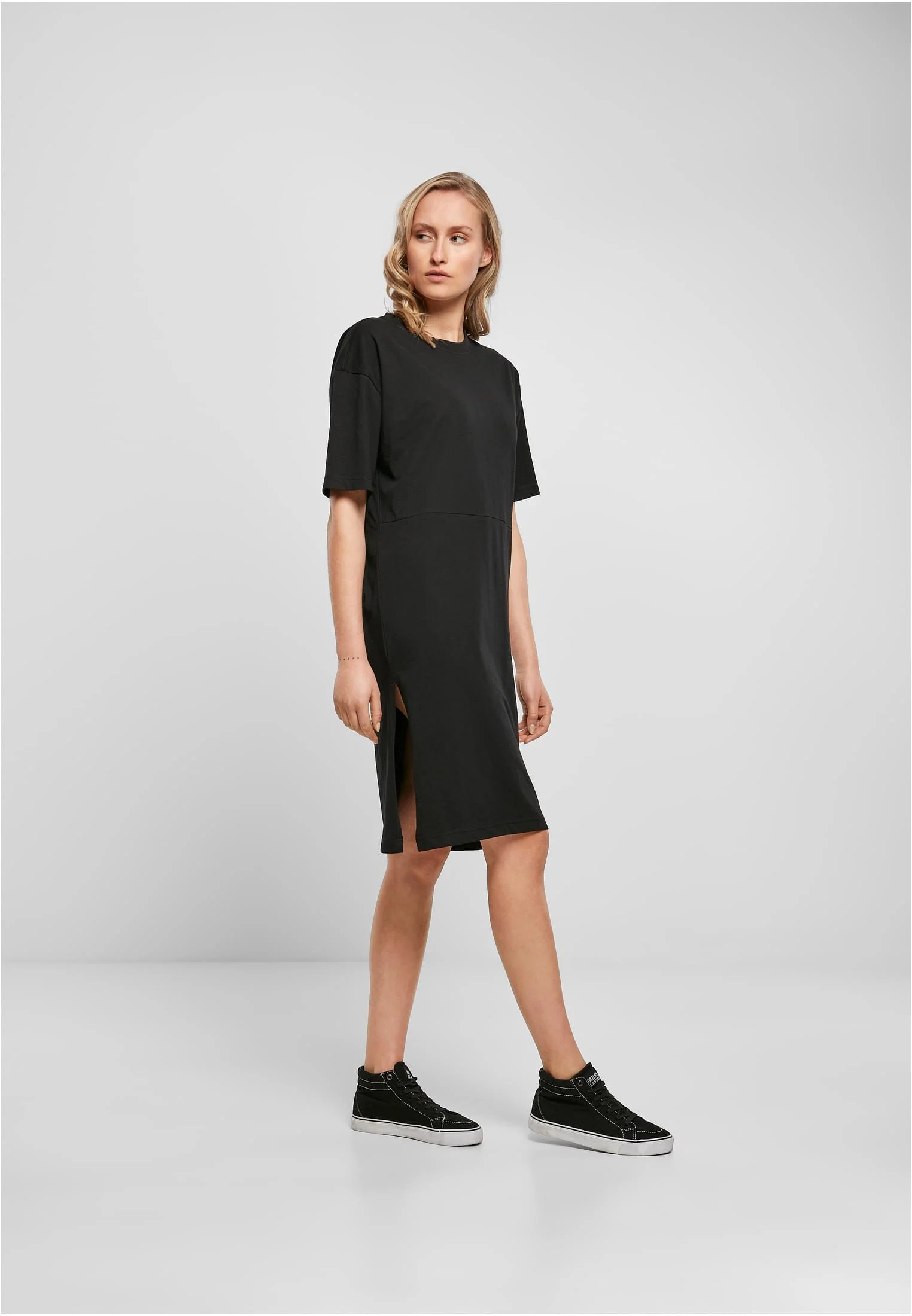 skwm-tb-TB4091_Mw12-00007_e5169311-dbe4-4424-9ddc-668d37f9a20b Ladies Essentials Oversized Slit Tee Dress