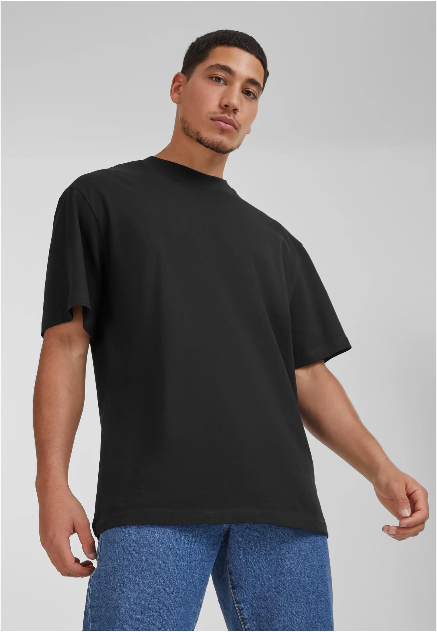 skwm-tb-TB4451_Mw16-00007 Essentials Tall Tee