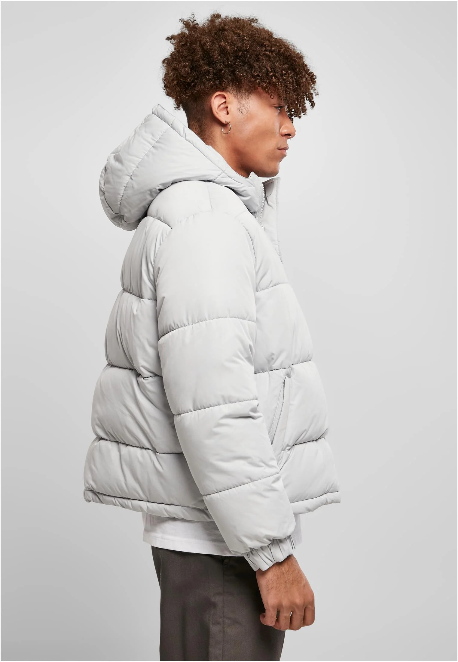skwm-tb-TB4473_Mw5-02946_98fc0f03-5269-48d7-97d3-931035b71134 Hooded Cropped Pull Over Jacket