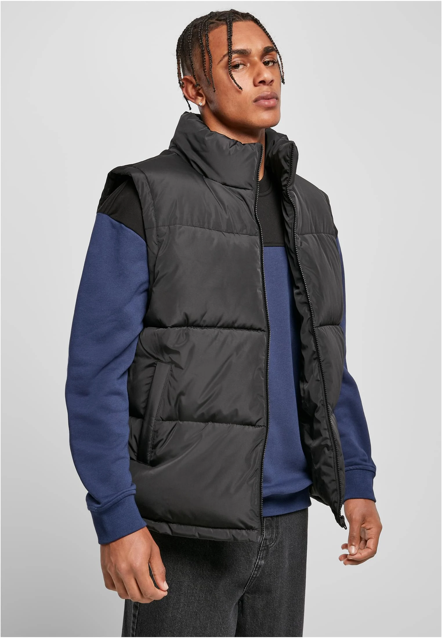 skwm-tb-TB4476_Mw1-00825_b461854c-41ee-4c17-a47f-4206168b637e Block Puffer Vest