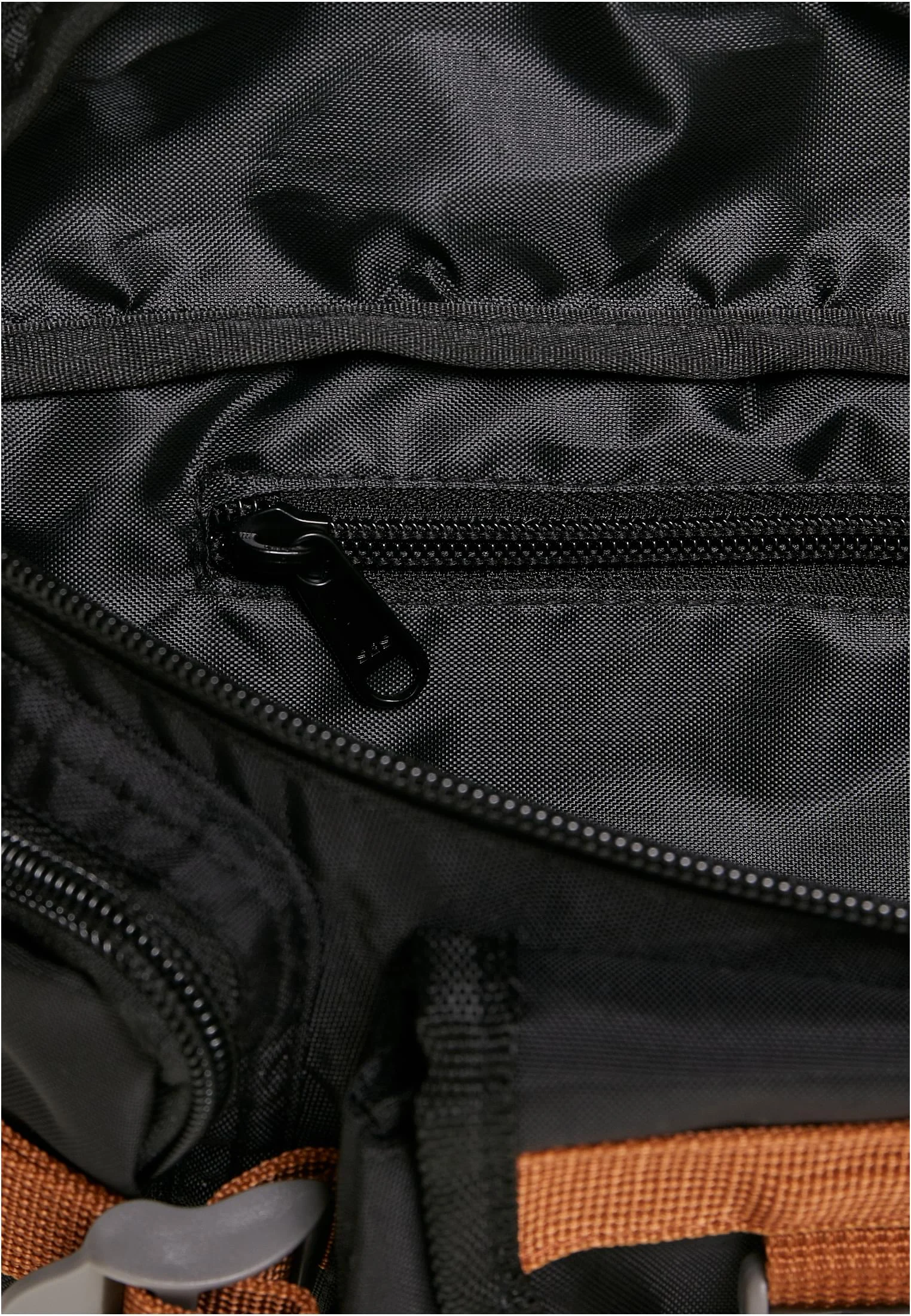 skwm-tb-TB4577_P11-00007 Hiking Essentials Ripstop Shoulder Bag