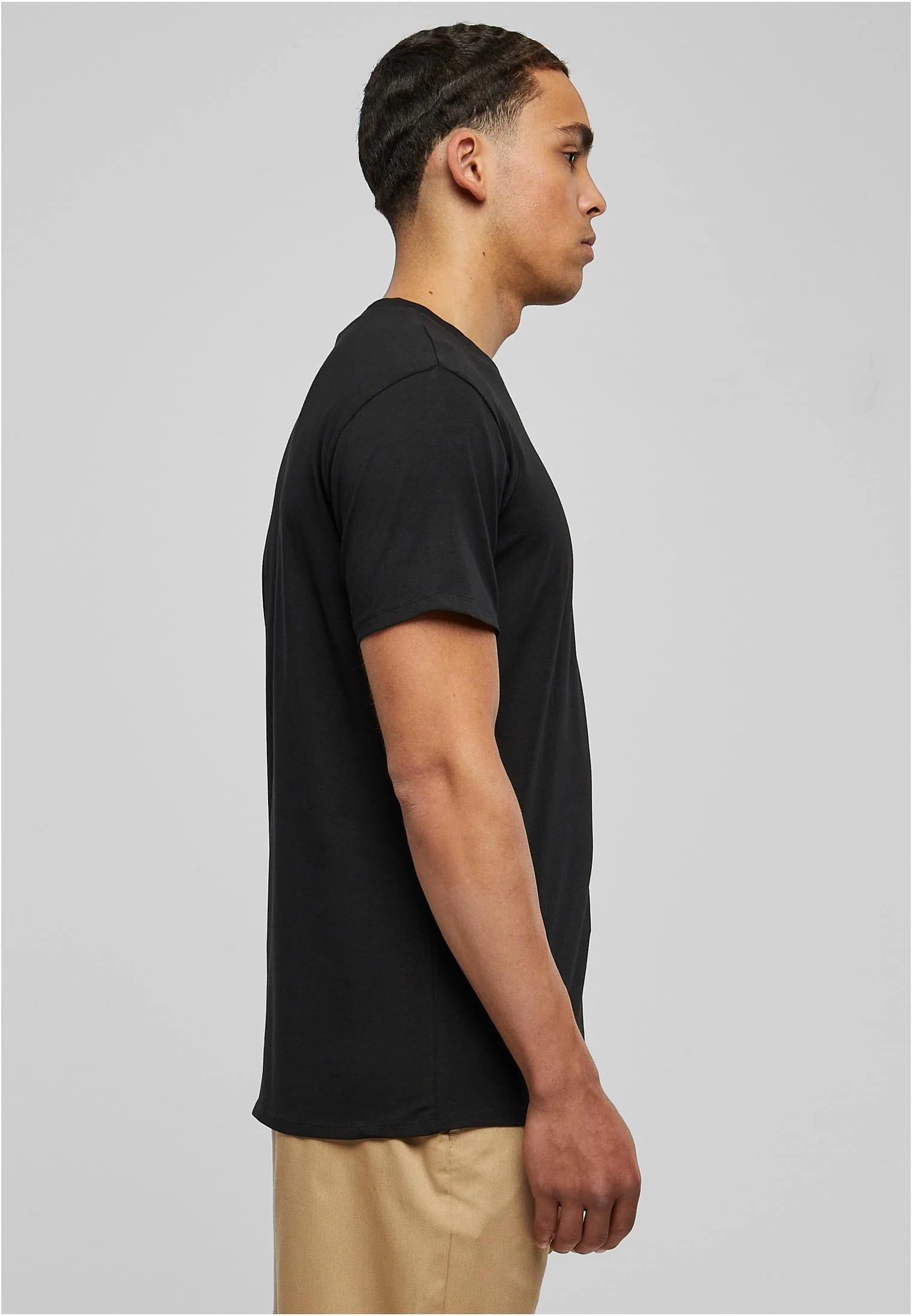 skwm-tb-TB4668_Mw5-00007_e1b22ec2-8819-4c10-b5c2-1ccfa812ab73 Essentials Fitted Strech Tee