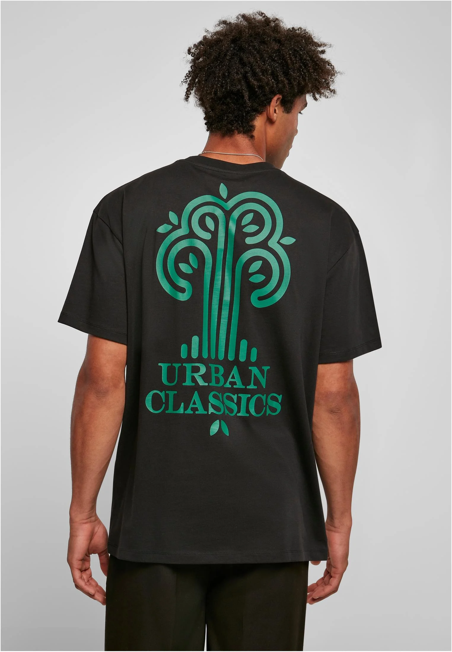 skwm-tb-TB4900_Mw2-00007_663802f3-fbed-47c0-be8b-319a7c61d365 Essentials Tree Logo Tee