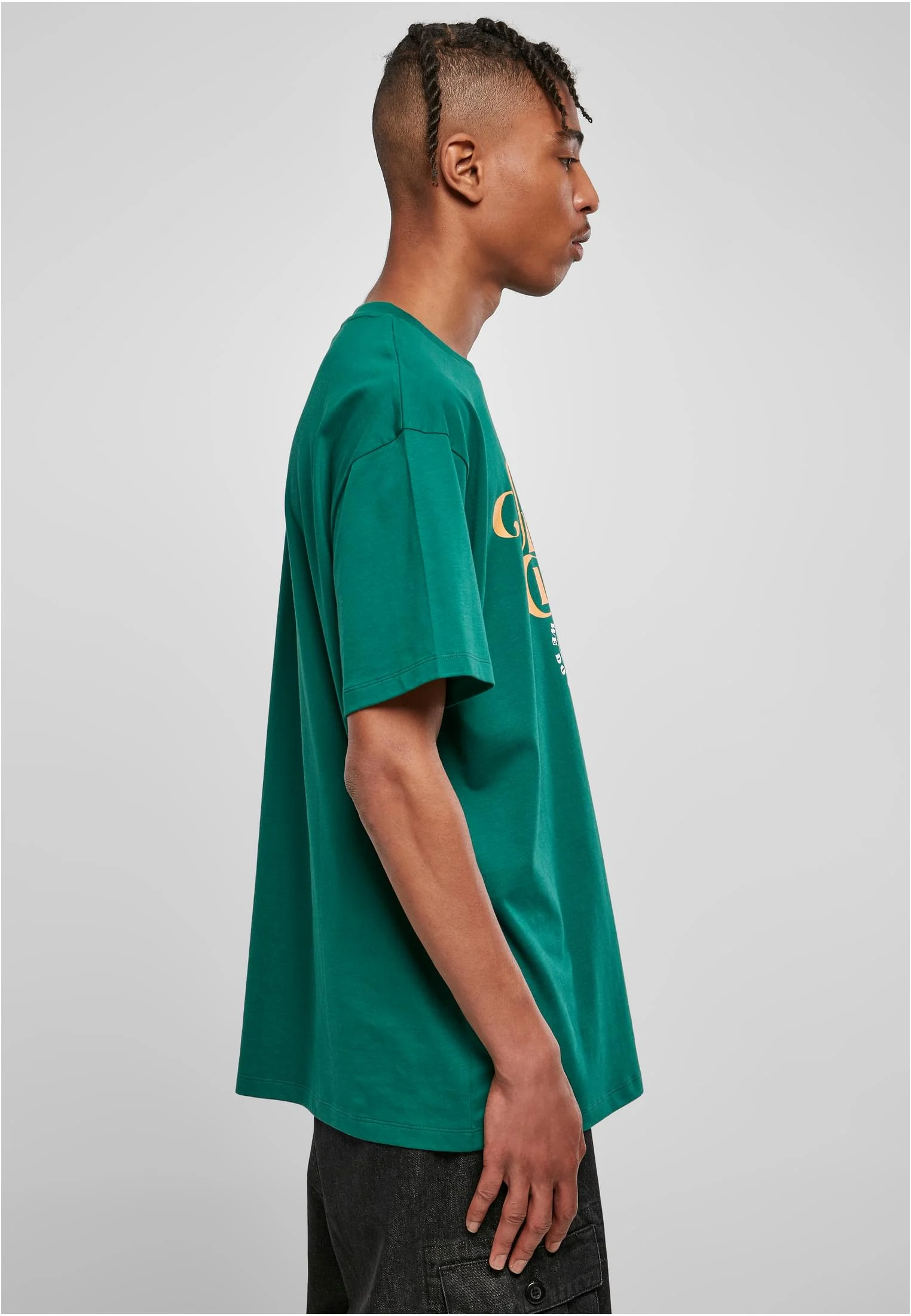 skwm-tb-TB4901_Mw5-00110_f407f3f3-a1a3-4856-b51a-6773d1df3ba7 Essentials Globe Logo Tee