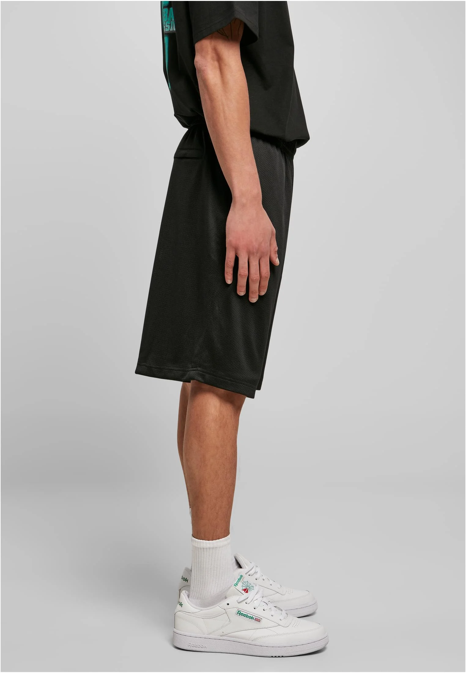 skwm-tb-TB4936_Mw5-00007_a84bd9f1-d2b0-48b3-a655-c6b35022f73b Basic Mesh Shorts
