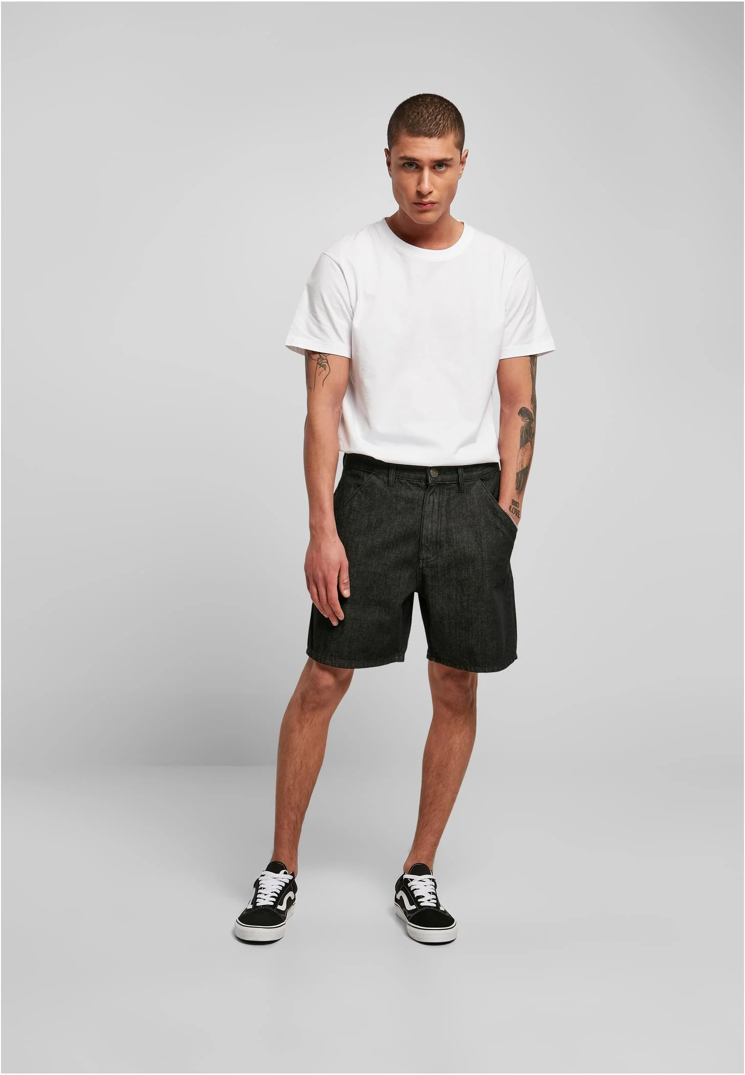 skwm-tb-TB4946_Mw12-00709_16f6110a-c366-4b17-ad56-50ba000eebd6 Essentials Denim Bermuda Shorts