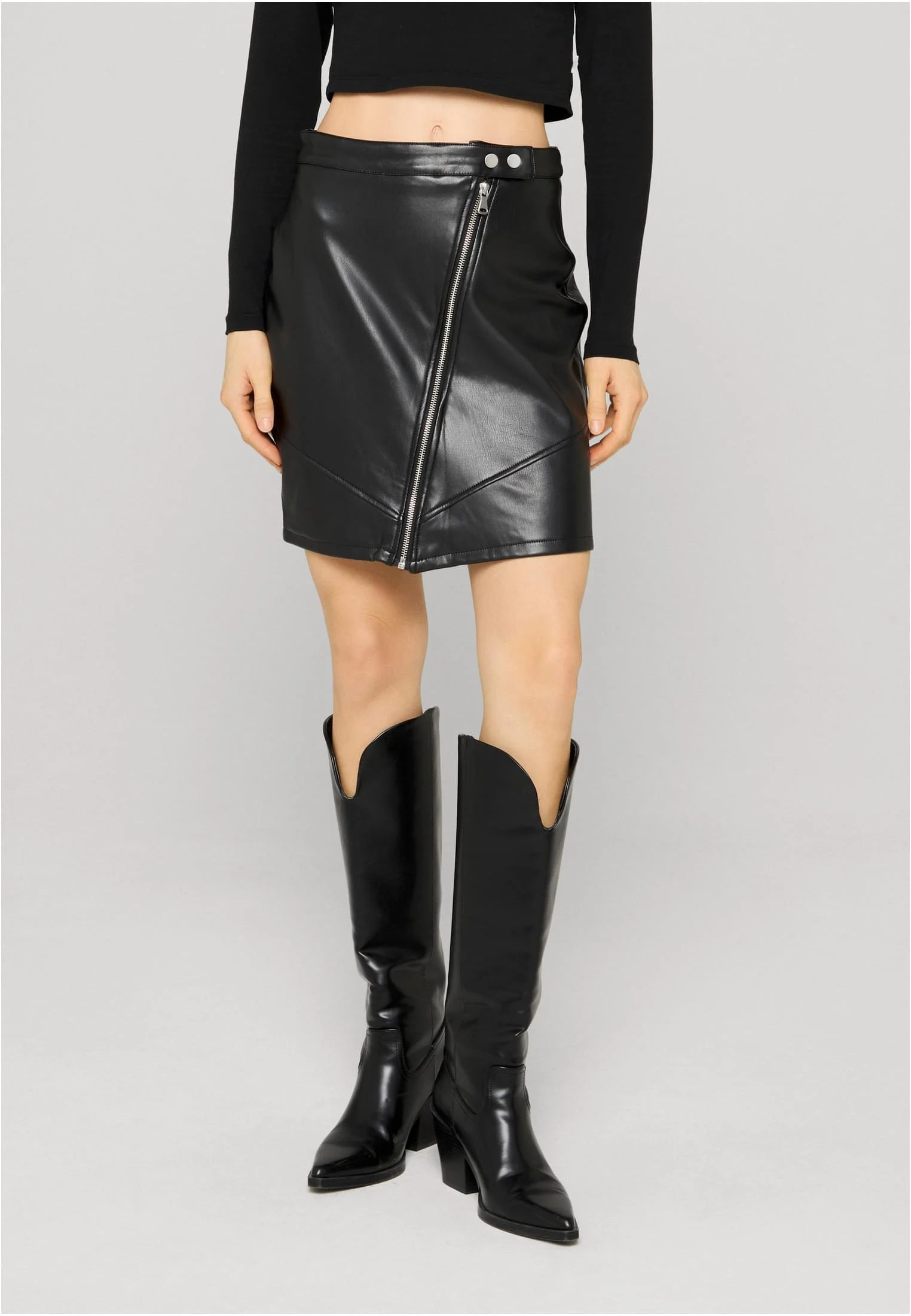 skwm-tb-TB5415_Mw1-00007_bbbc2cab-5dfe-4d57-86a0-e13fcb6eef50 Ladies Synthetic Leather Biker Skirt