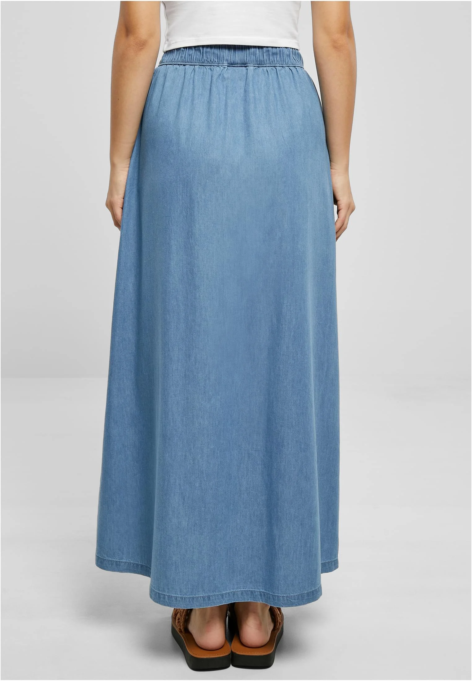 skwm-tb-TB5987_Mw2-04459_6ed11e6f-49c5-4e9d-b91a-7b36a1c48a99 Ladies Long Wide Light Denim Skirt