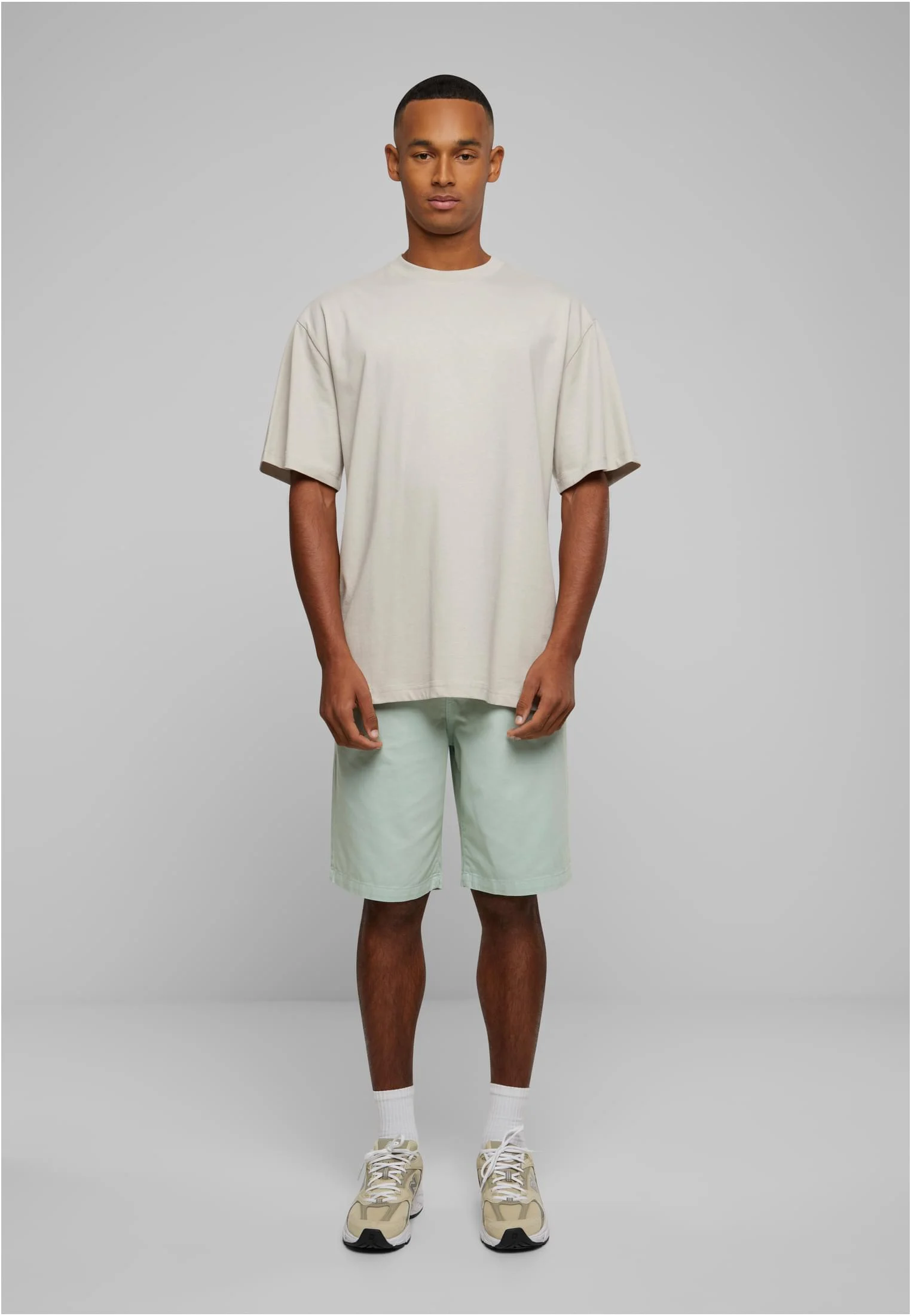 skwm-tb-TB6615_Mw12-14067_52c1106f-3323-4a76-8180-1aa90c0b0316 Essentials Skater Chino Shorts