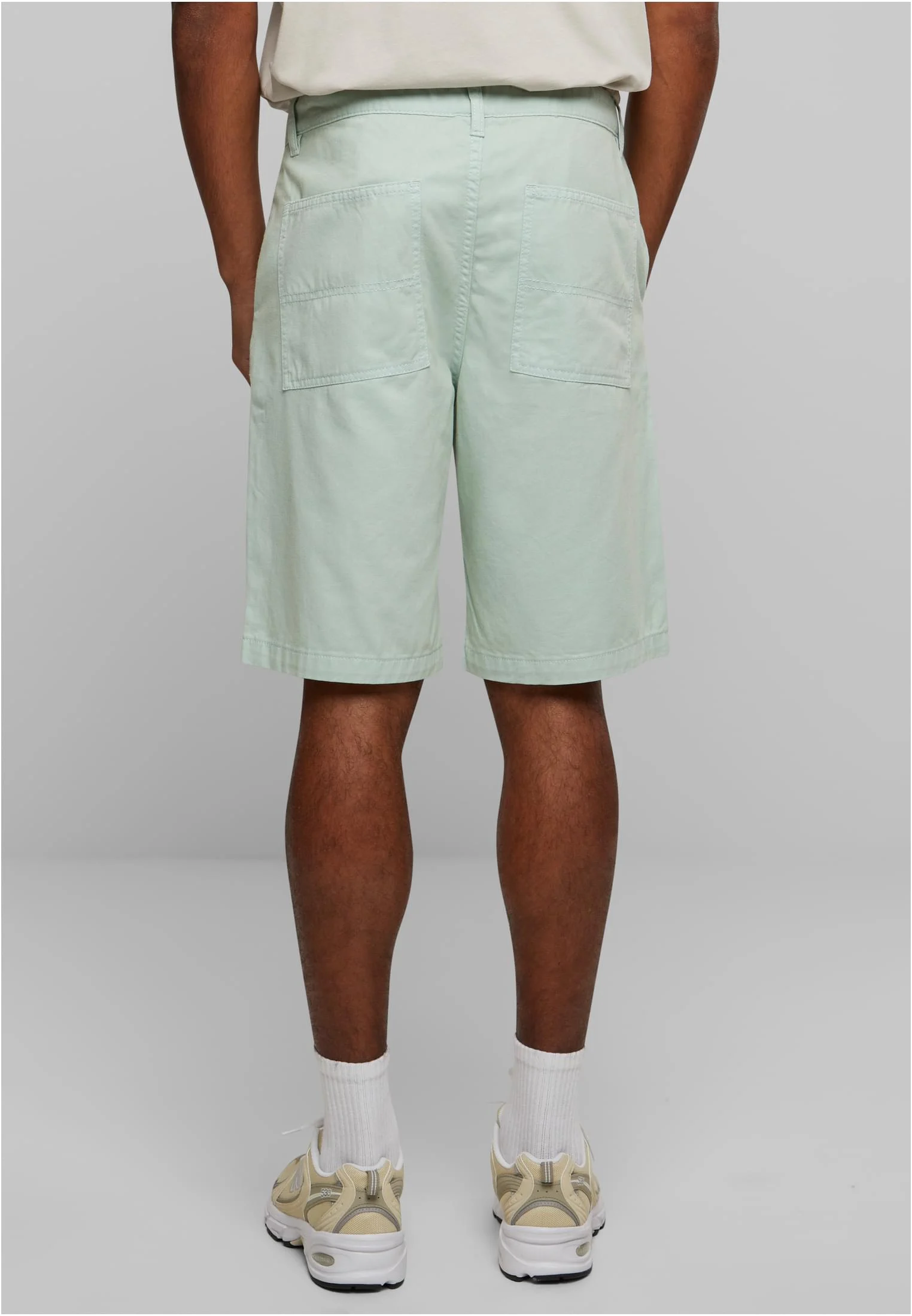 skwm-tb-TB6615_Mw2-14067_ab3bdf05-8882-486e-9125-332d301b4f95 Essentials Skater Chino Shorts
