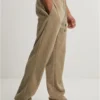 skwm-tb-TB6771_Mw5-03738_fdf57045-d8a2-4545-bd8a-84b8f60844ba Jacquard Velvet Wide Sweatpants