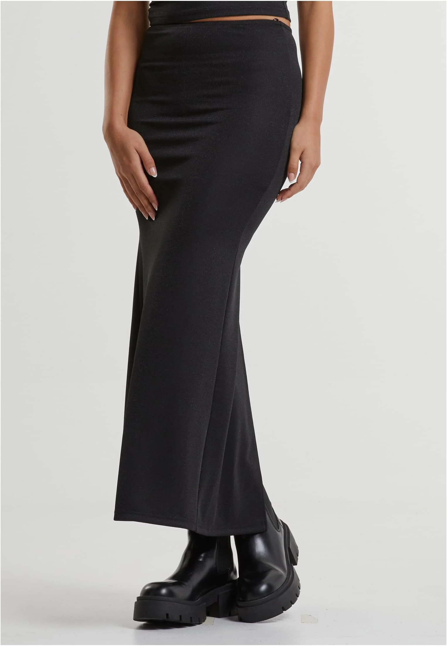 skwm-tb-TB6992_Mw1-00007_af0d3ff7-9d78-46f6-8aff-eb7510befa59 Ladies Glitter Maxi Skirt