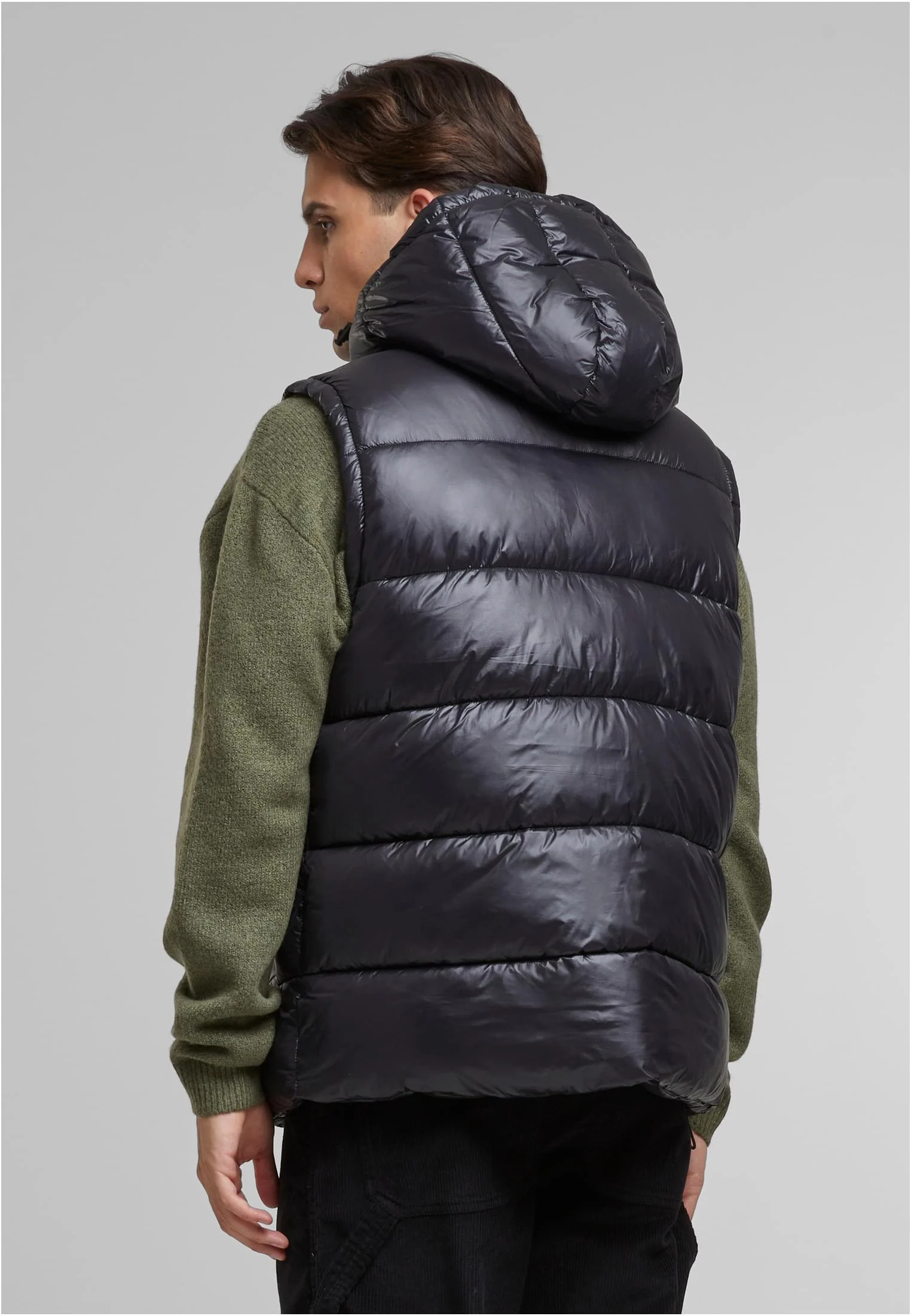 skwm-tb-TB7013_Mw2-00007_e877703d-843c-464a-bcbc-085165bf2aa9 Essentials Hooded Puffer Vest