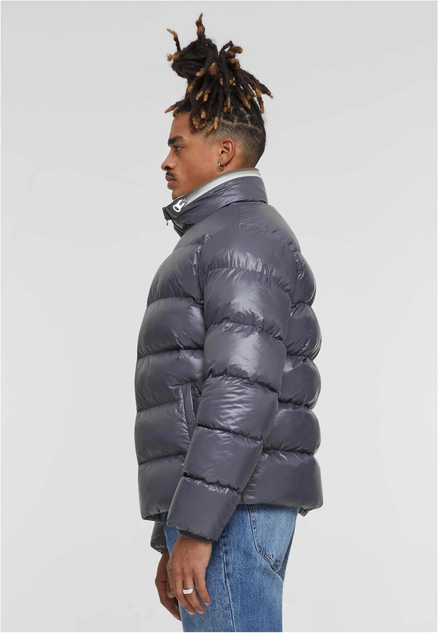 skwm-tb-TB7014_Mw4-07890_910d3d45-c2cb-47f6-b2c7-52fbb4e480ce Essentials Zip neck Puffer Jacket