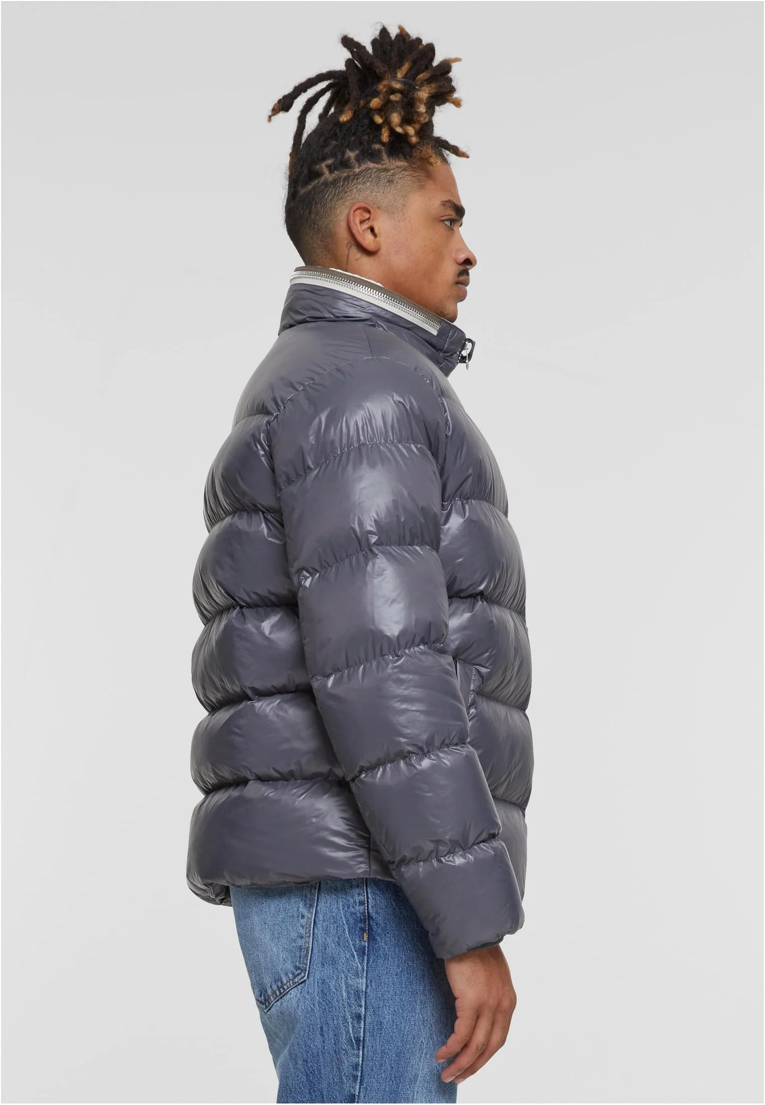 skwm-tb-TB7014_Mw5-07890_c6911aec-dae3-4720-af03-c34861139869 Essentials Zip neck Puffer Jacket