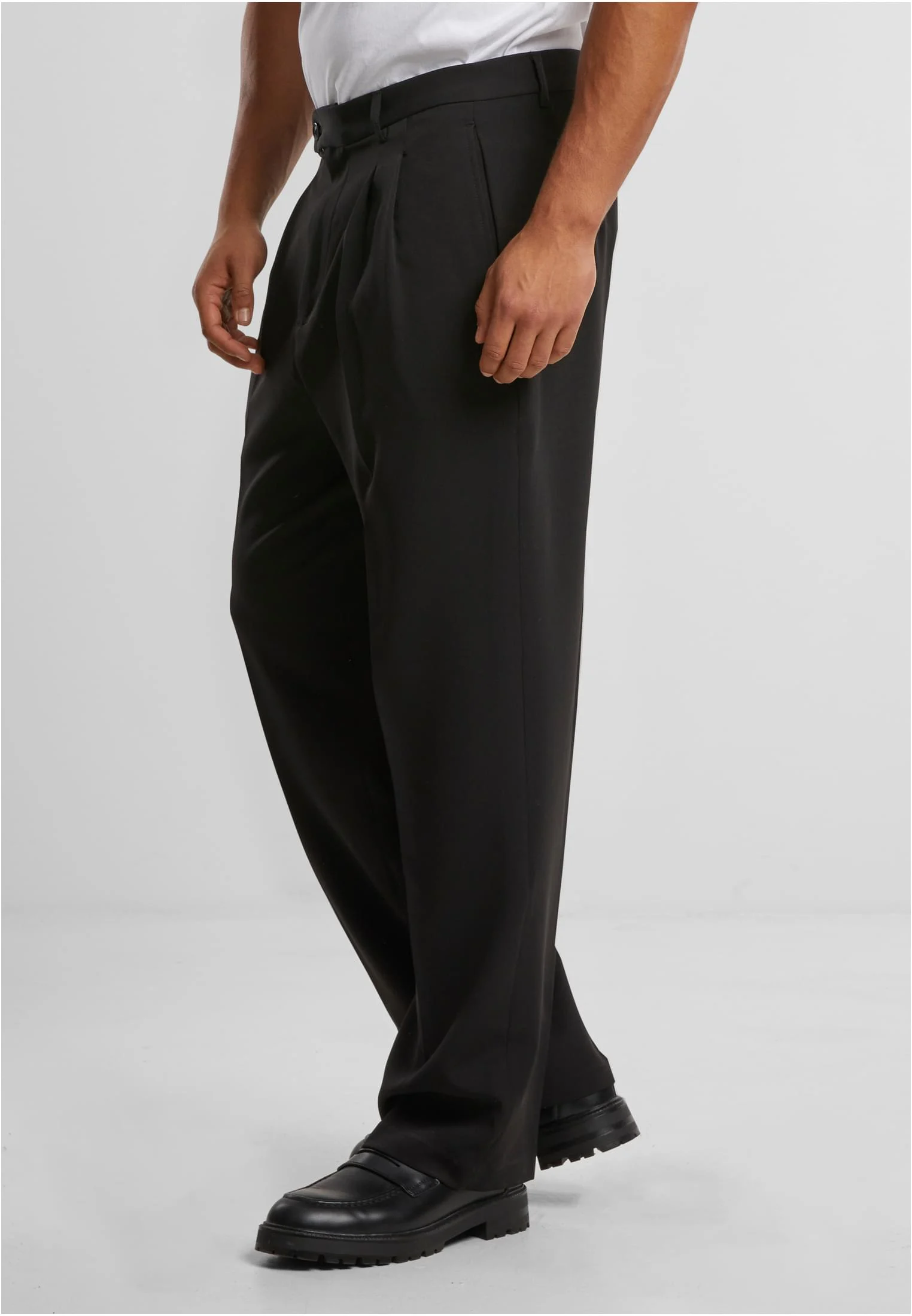 skwm-tb-TB7039_Mw4-00007_3ea19253-29d5-4e0a-81fb-245f91d672b5 Double Pleated Dressed Pants