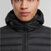 Basic Light Weigh Vest With Hood